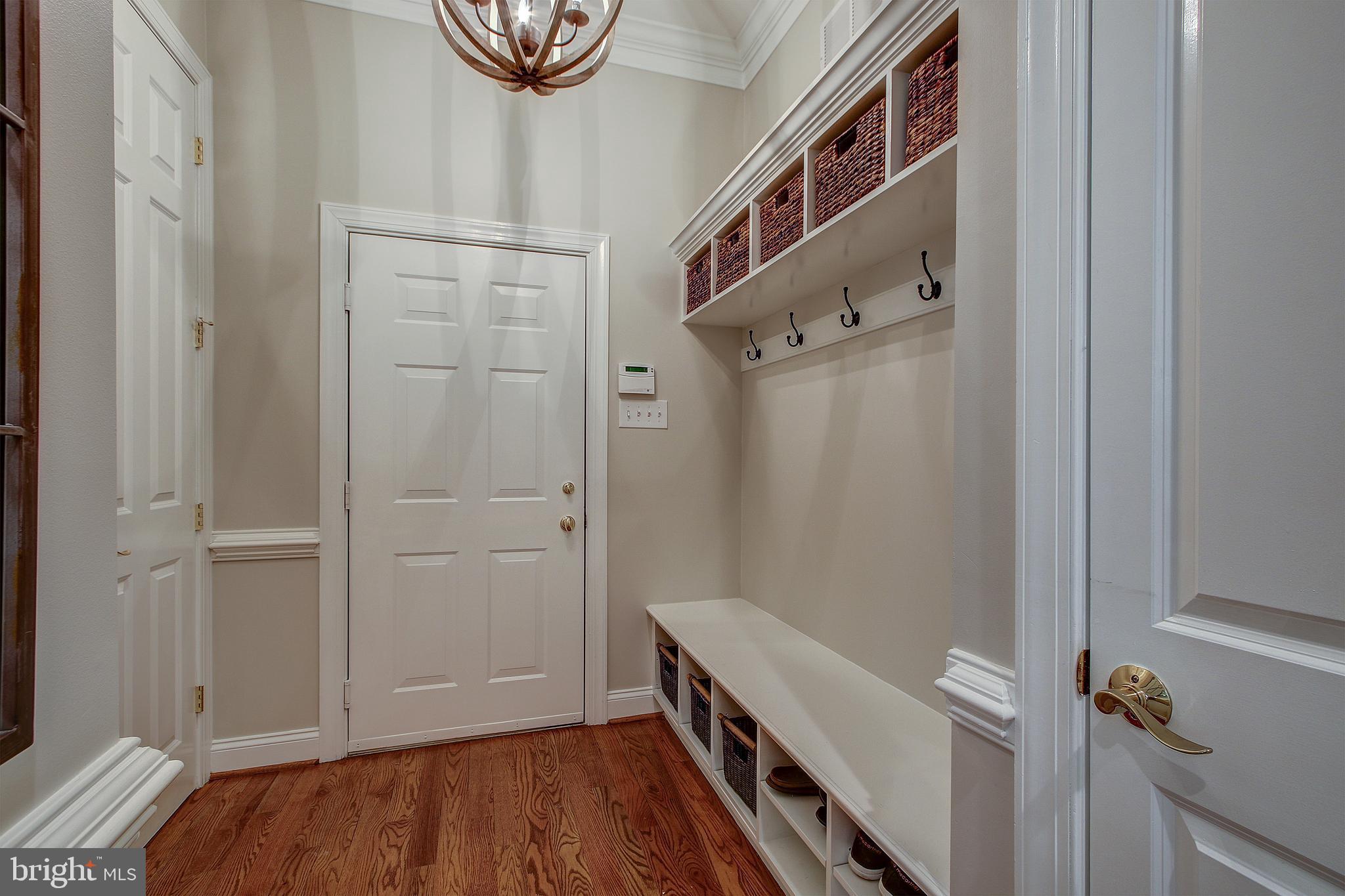 SENECA HIGHLANDS - Residential