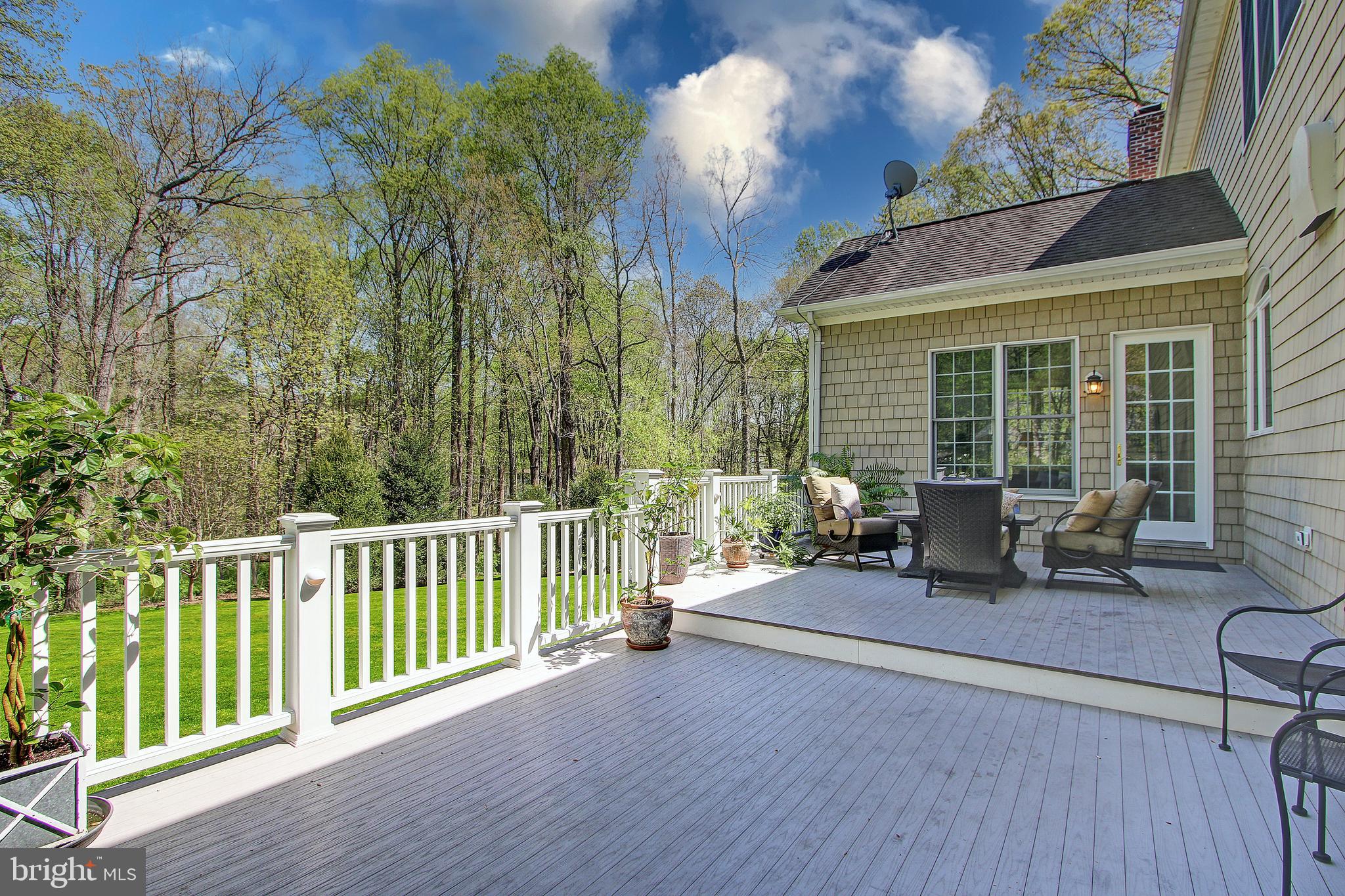 SENECA HIGHLANDS - Residential