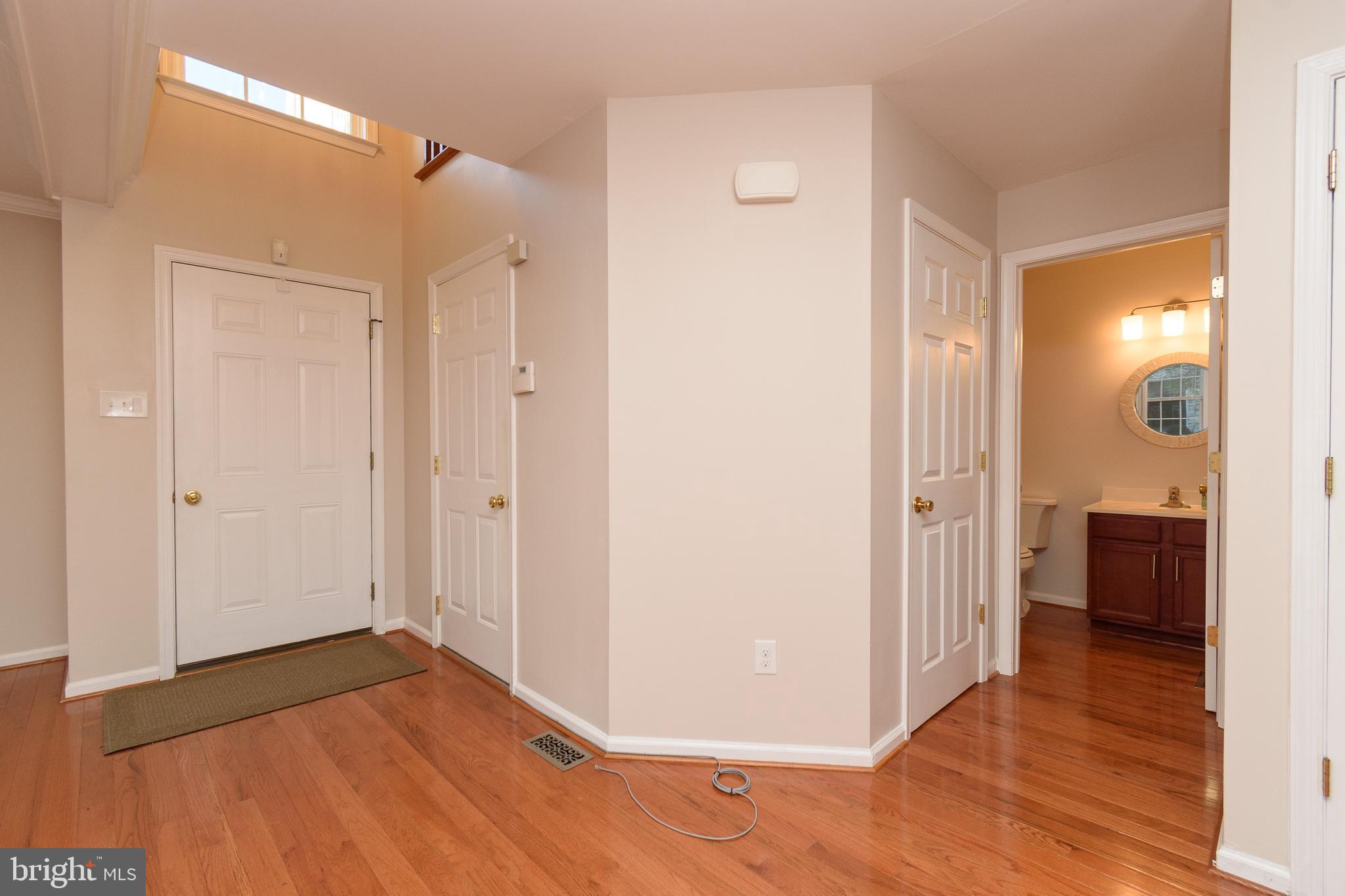 MEADOW VIEW ESTS - Residential Lease