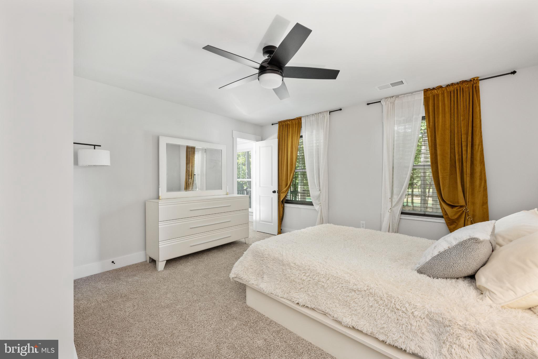 FAWN LAKE - Residential