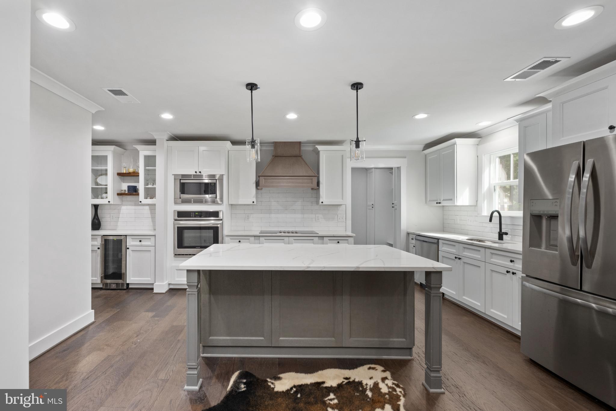 FAWN LAKE - Residential