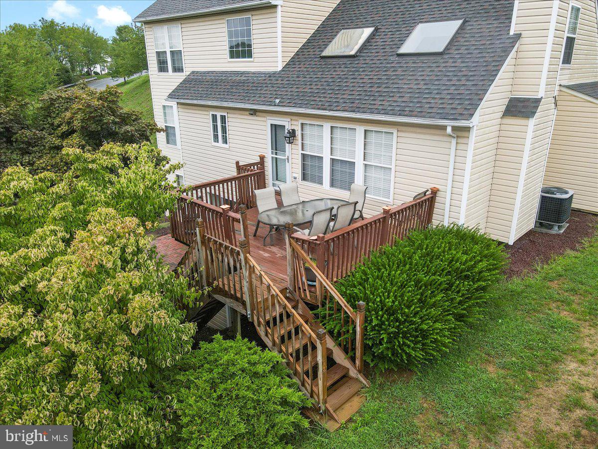 APPLEWOOD - Residential