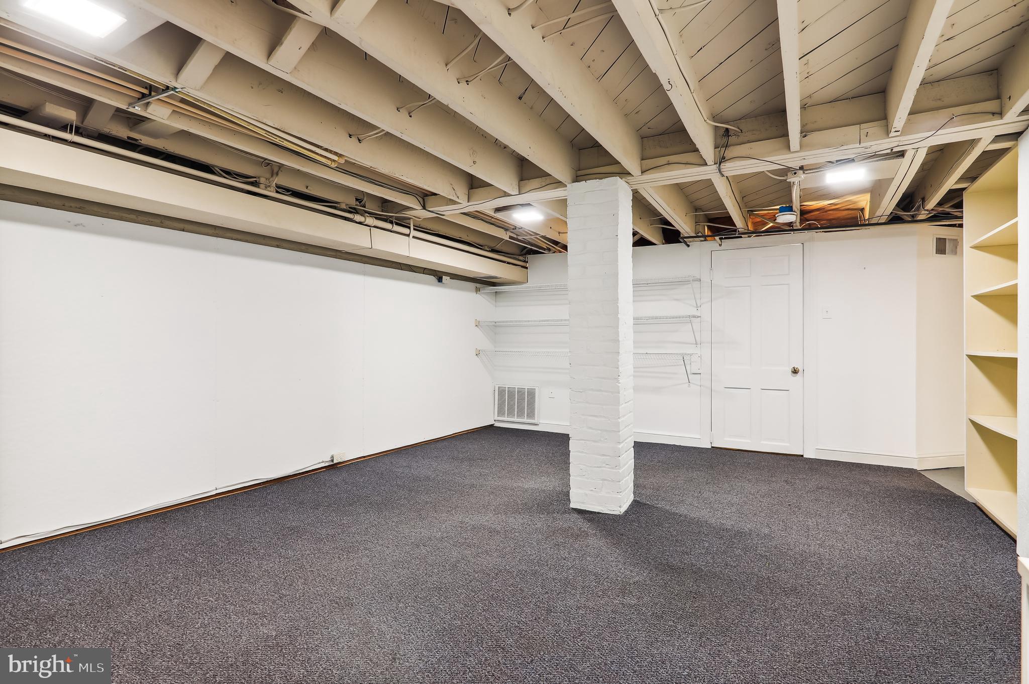 WOODSIDE PARK - Residential