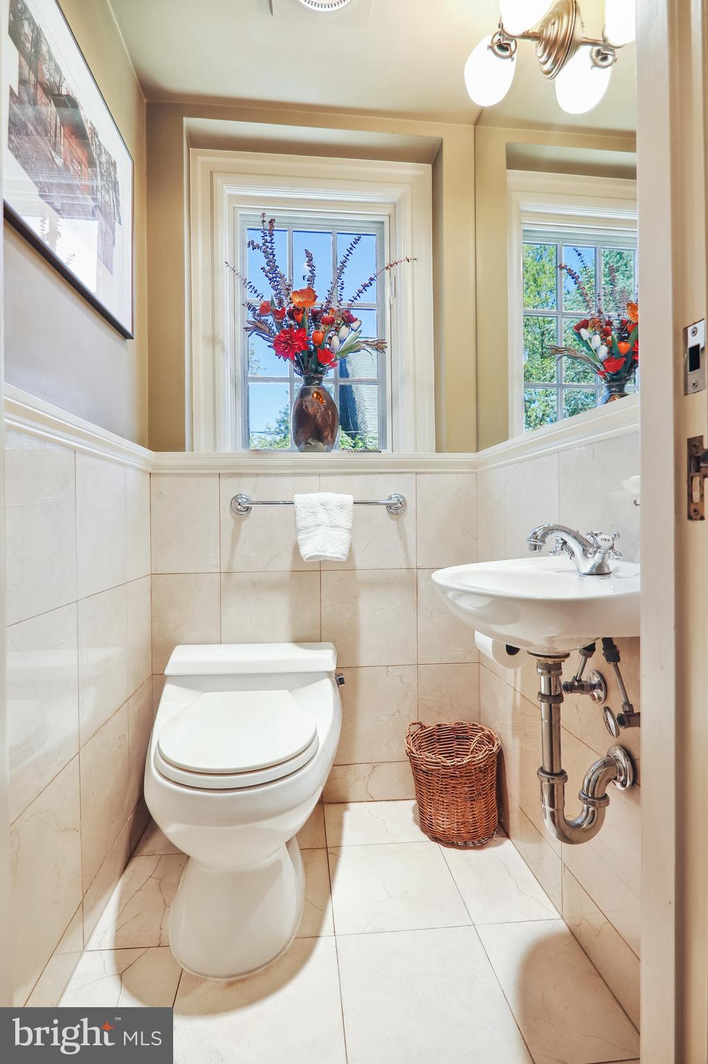 WOODSIDE PARK - Residential