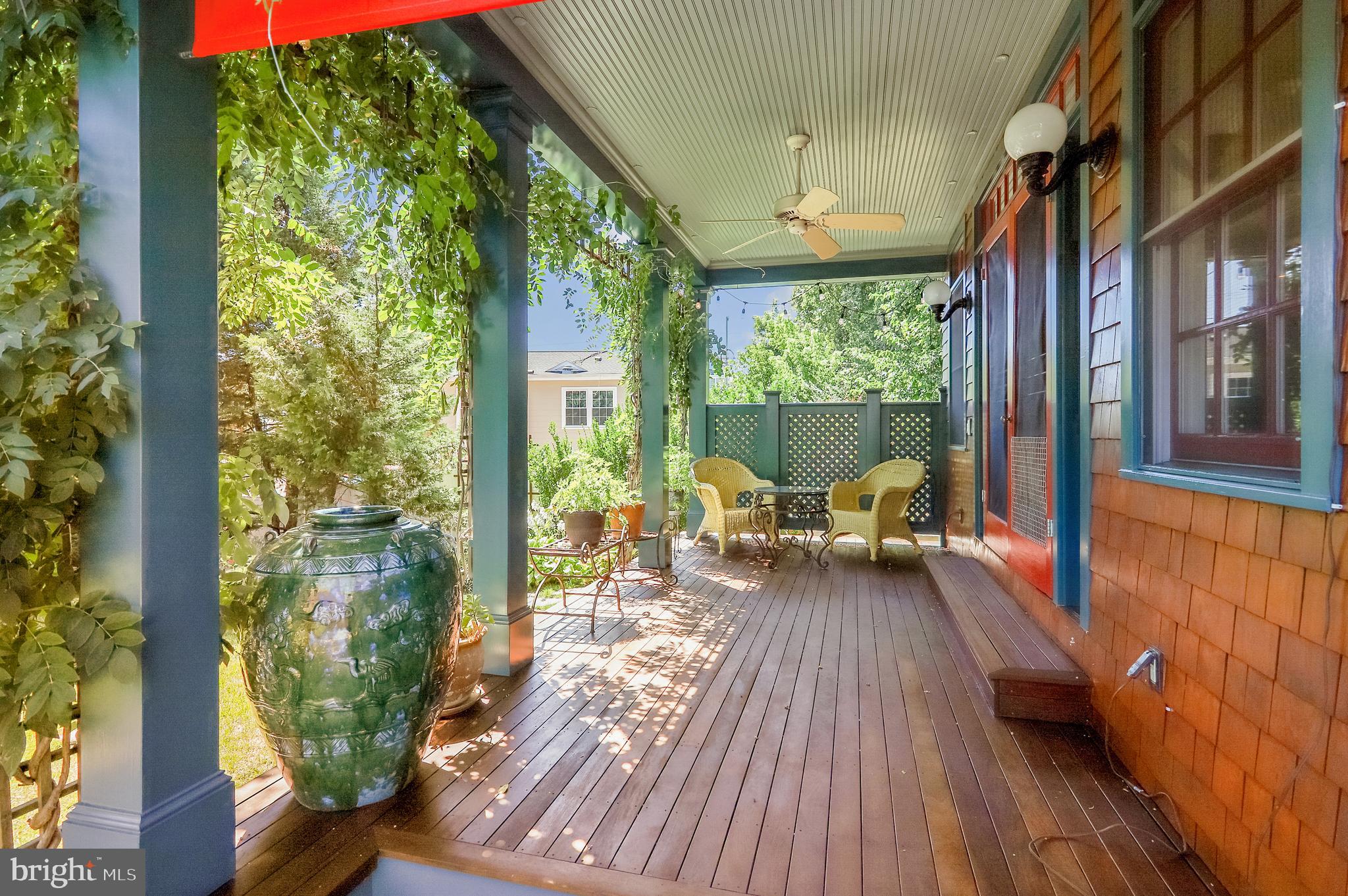 WOODSIDE PARK - Residential