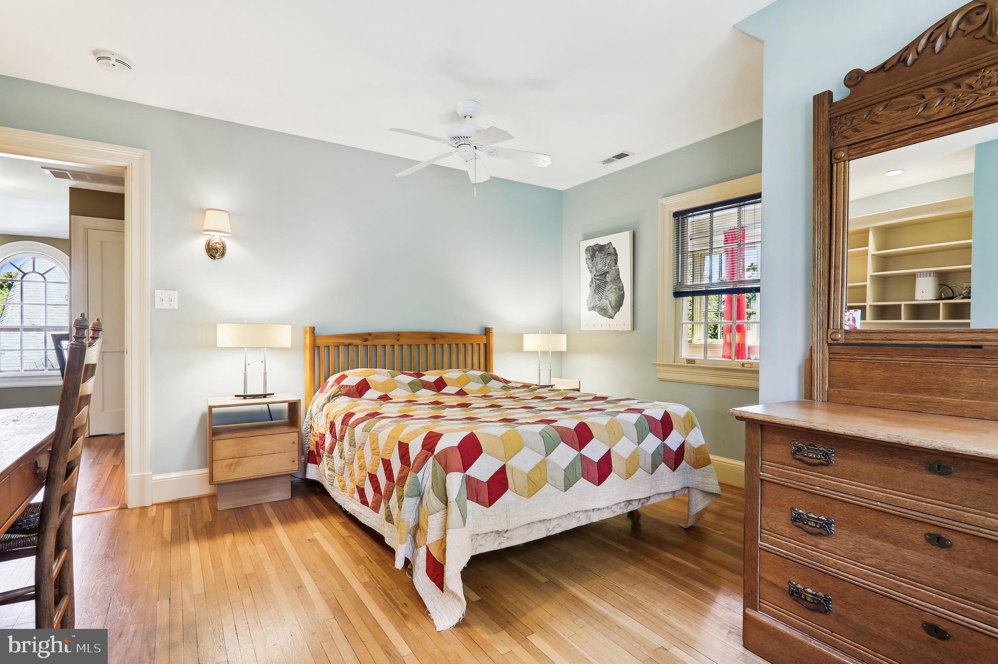 WOODSIDE PARK - Residential