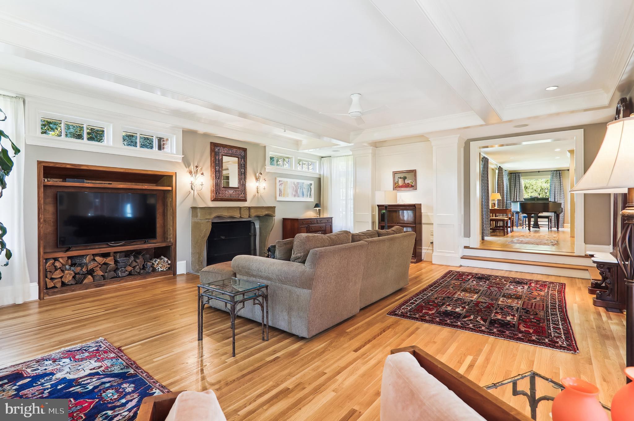 WOODSIDE PARK - Residential