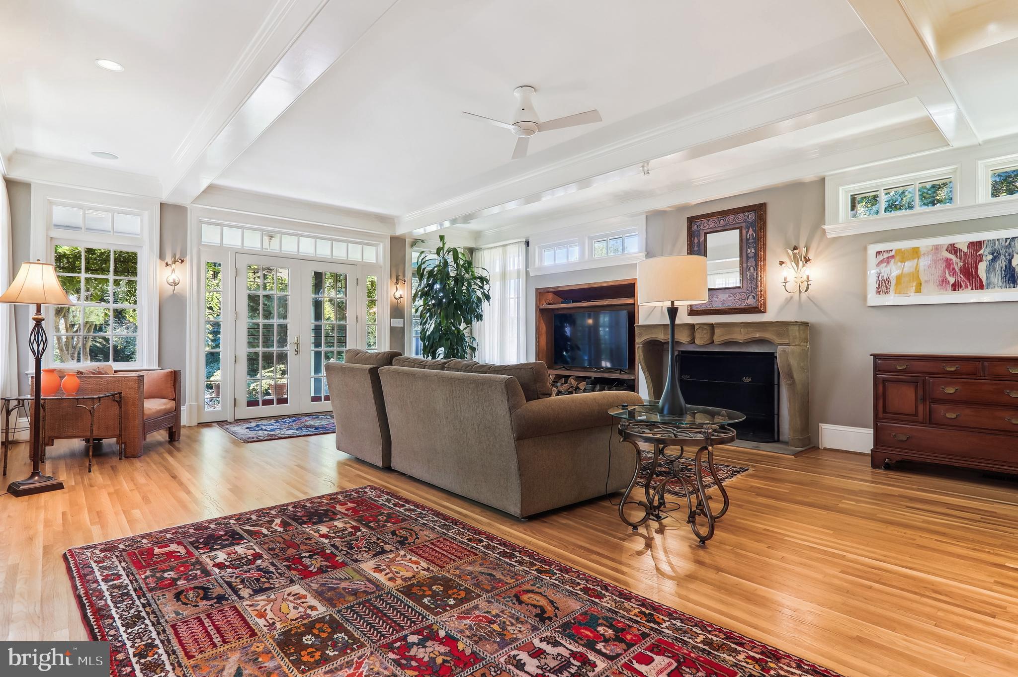 WOODSIDE PARK - Residential