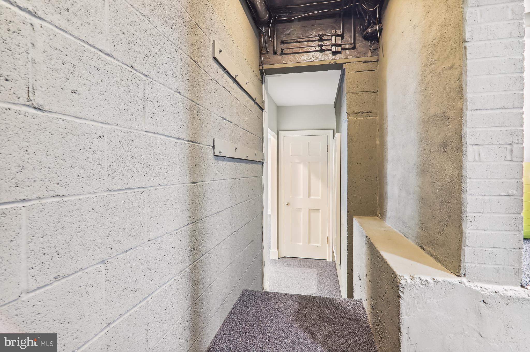 WOODSIDE PARK - Residential