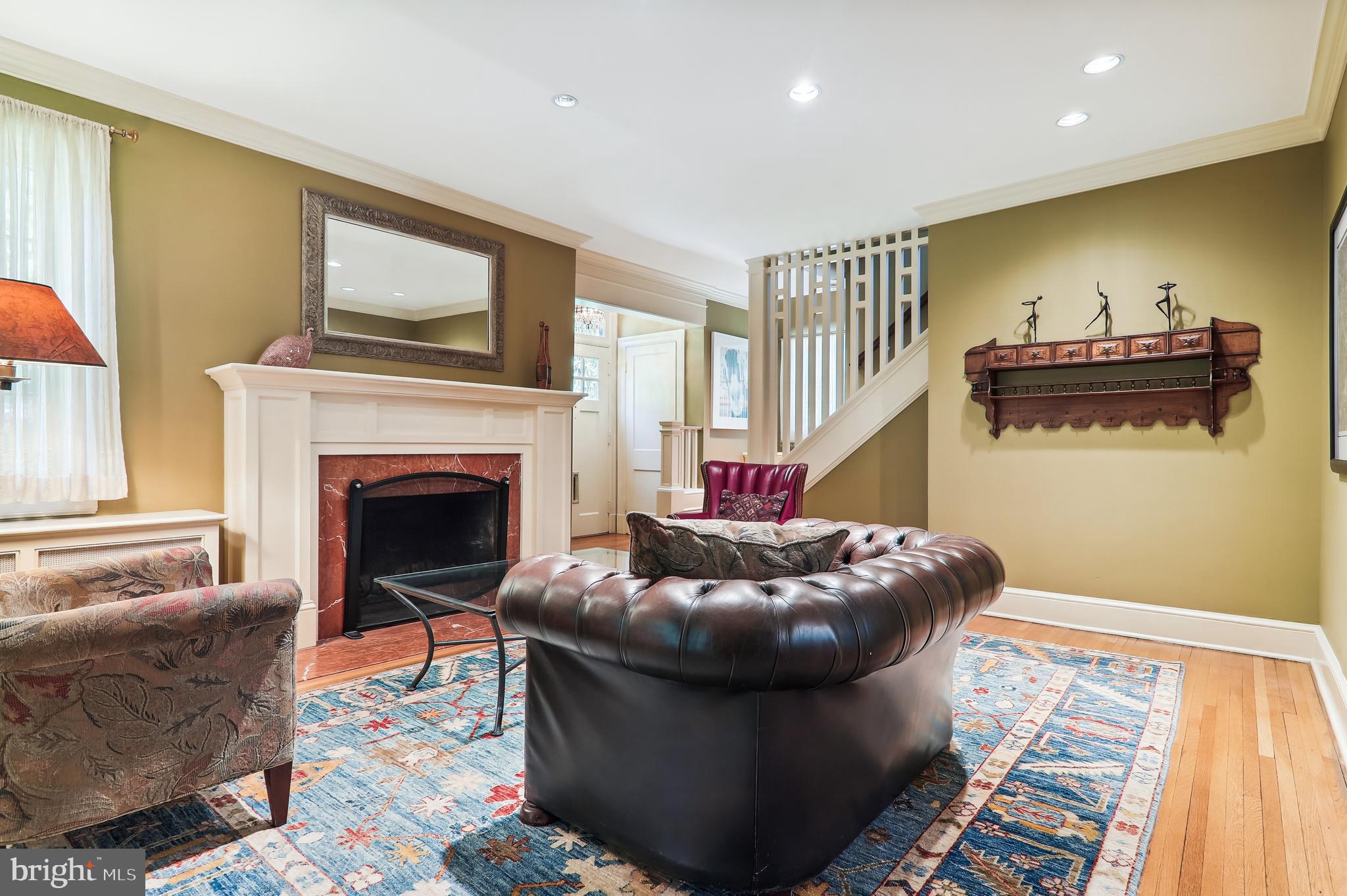 WOODSIDE PARK - Residential