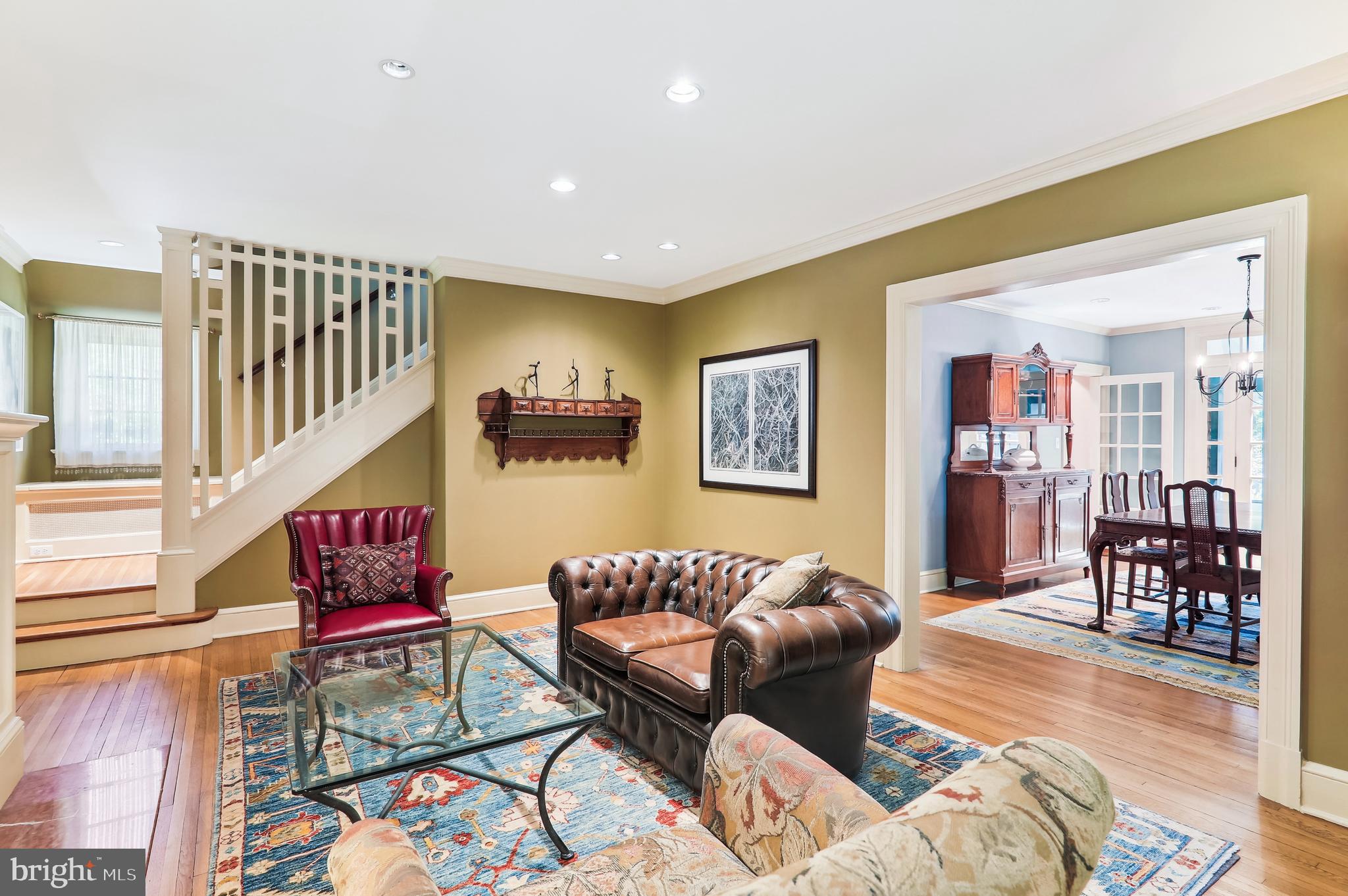 WOODSIDE PARK - Residential