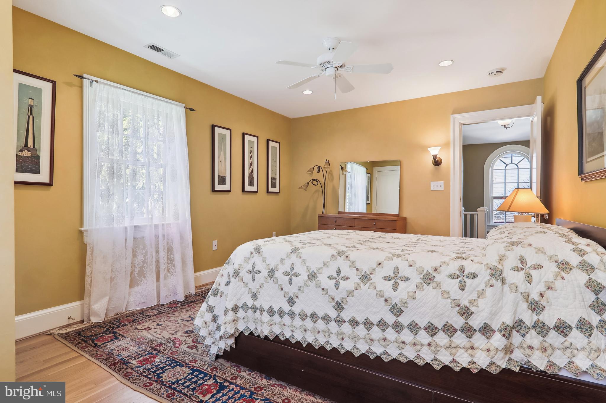 WOODSIDE PARK - Residential