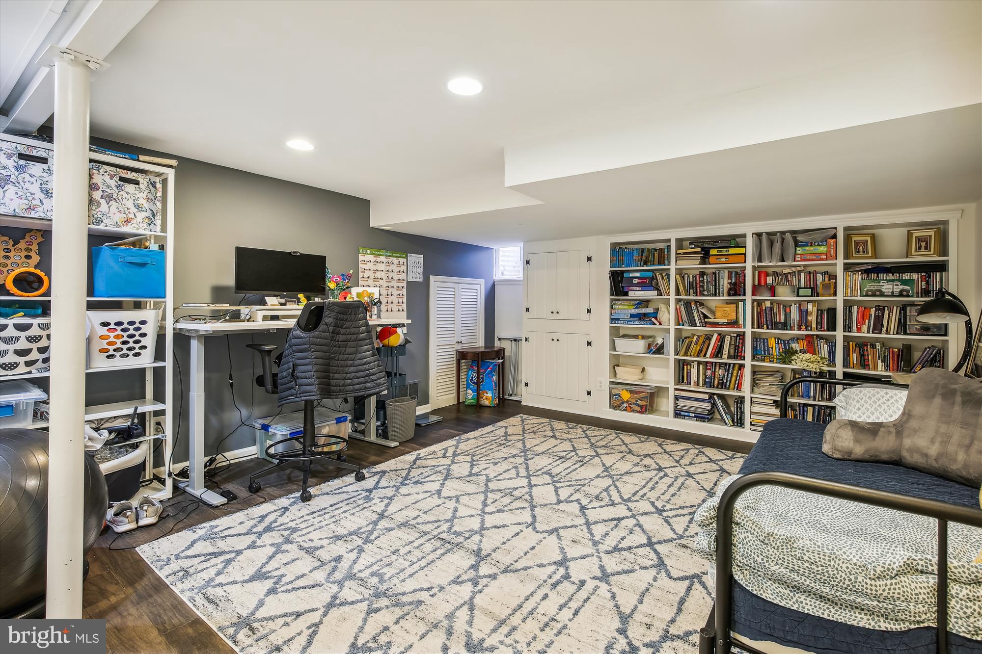 FALLS HILL - Residential Lease