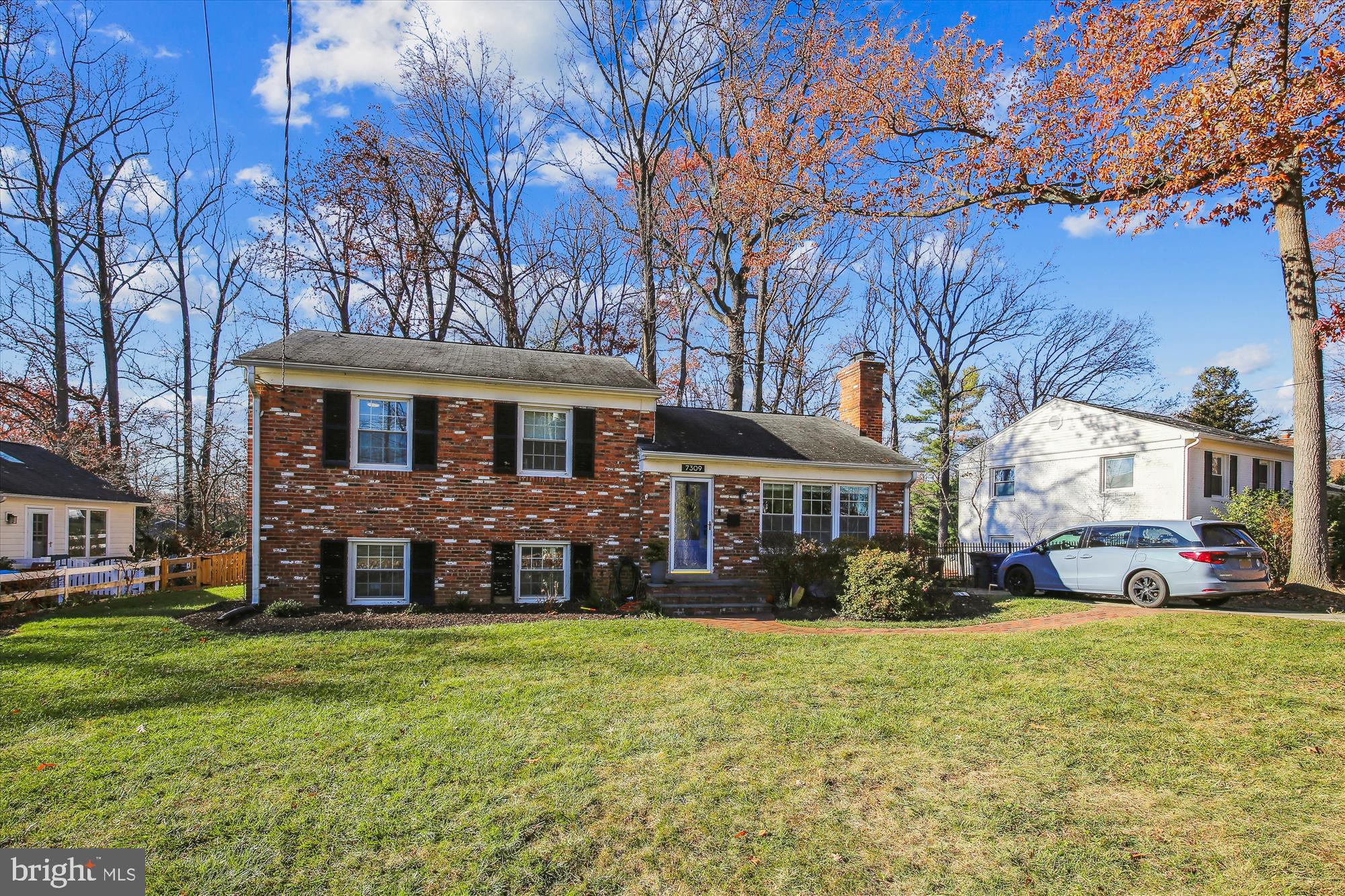 FALLS HILL - Residential Lease