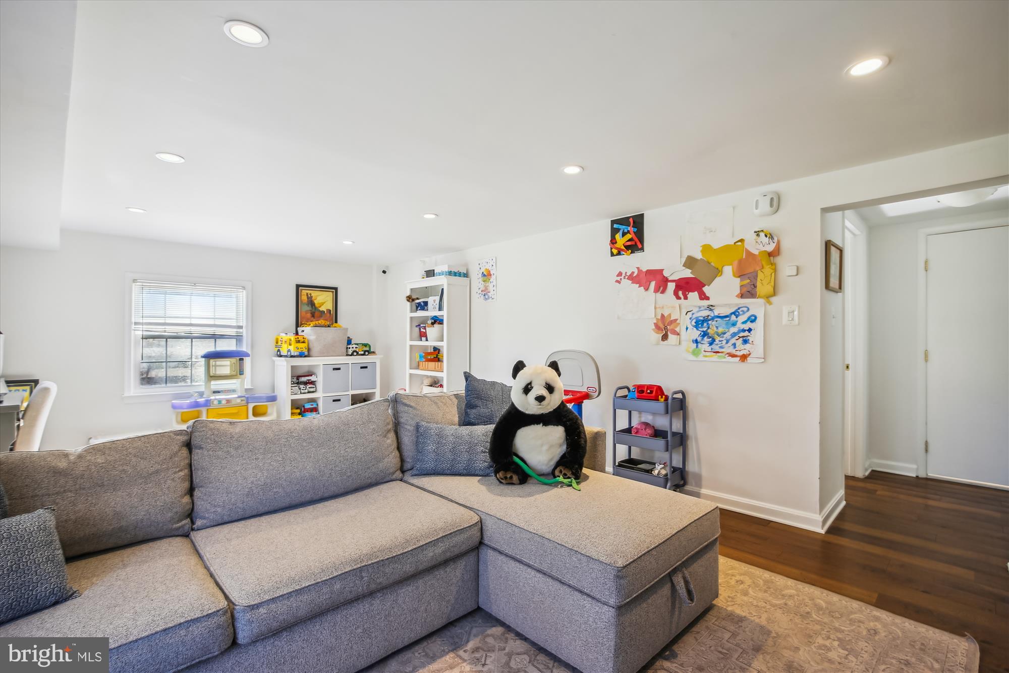 FALLS HILL - Residential Lease