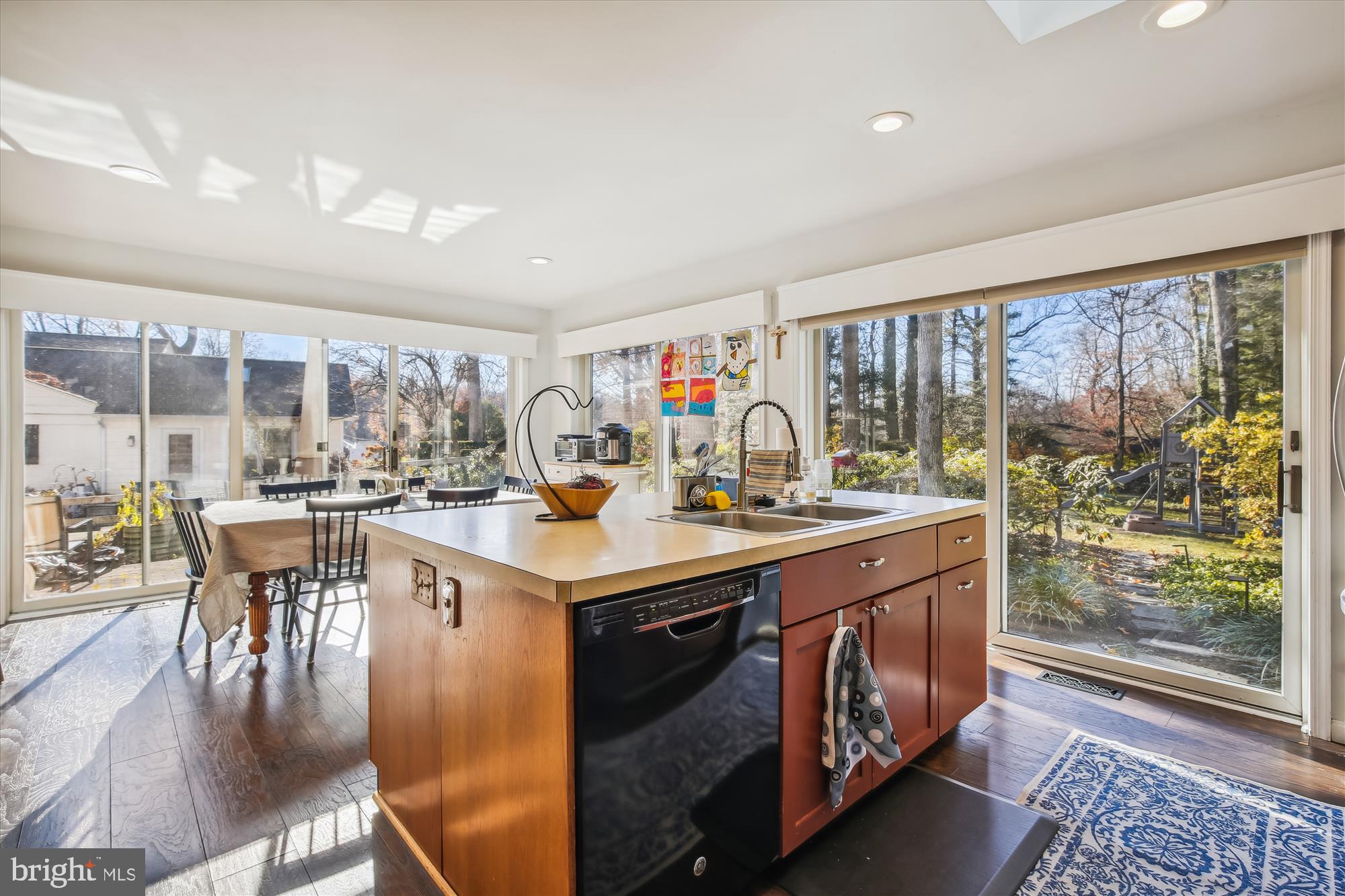 FALLS HILL - Residential Lease