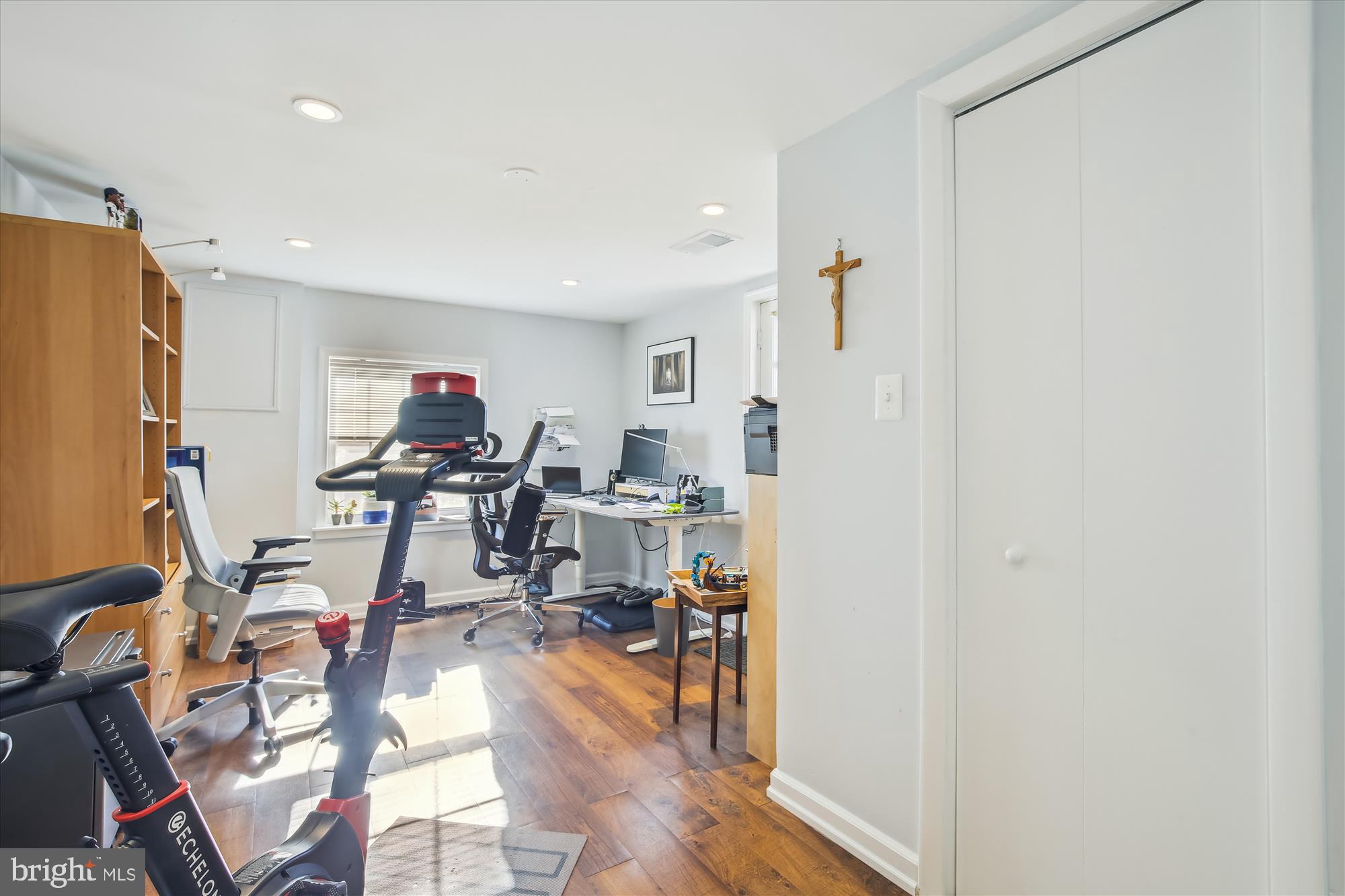 FALLS HILL - Residential Lease