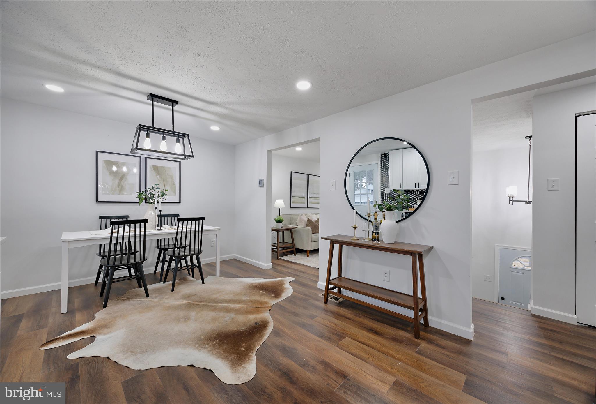 CARROLLTOWNE - Residential