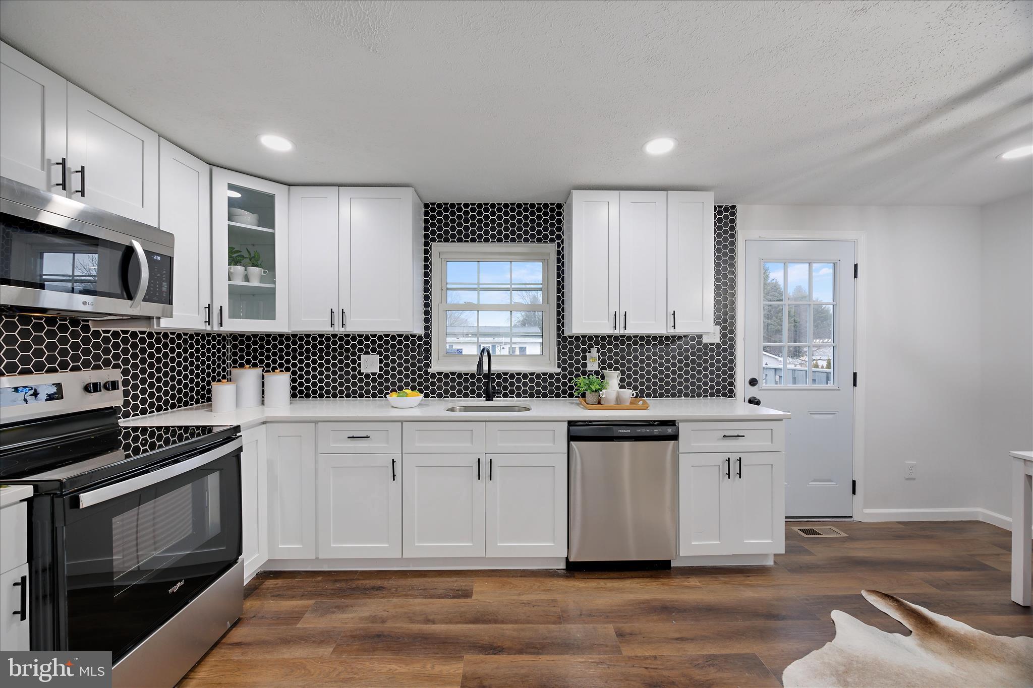 CARROLLTOWNE - Residential