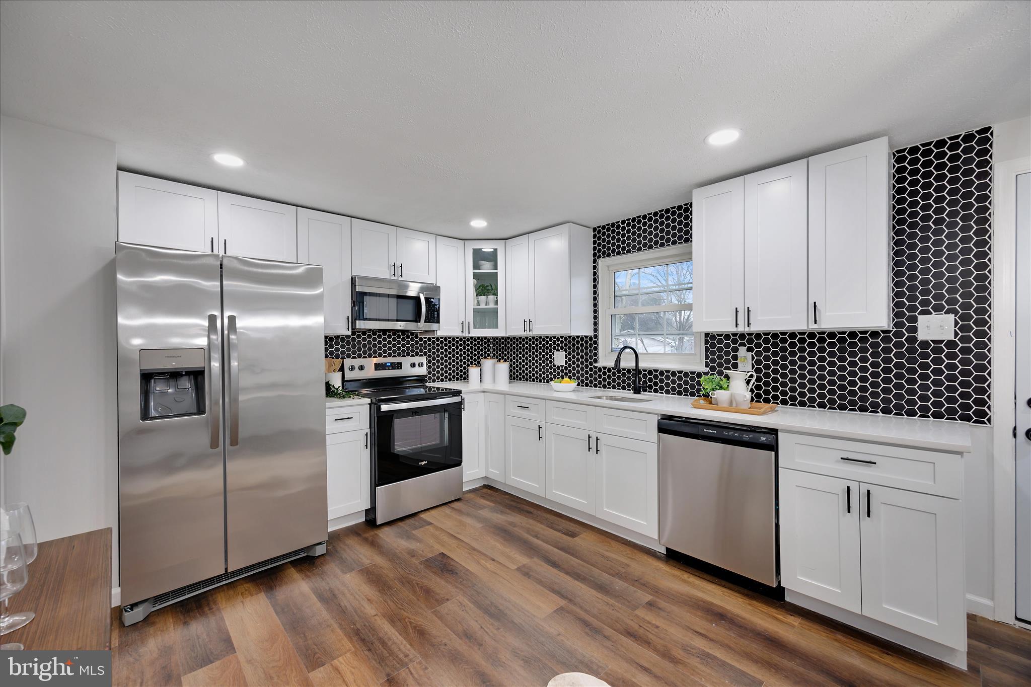 CARROLLTOWNE - Residential