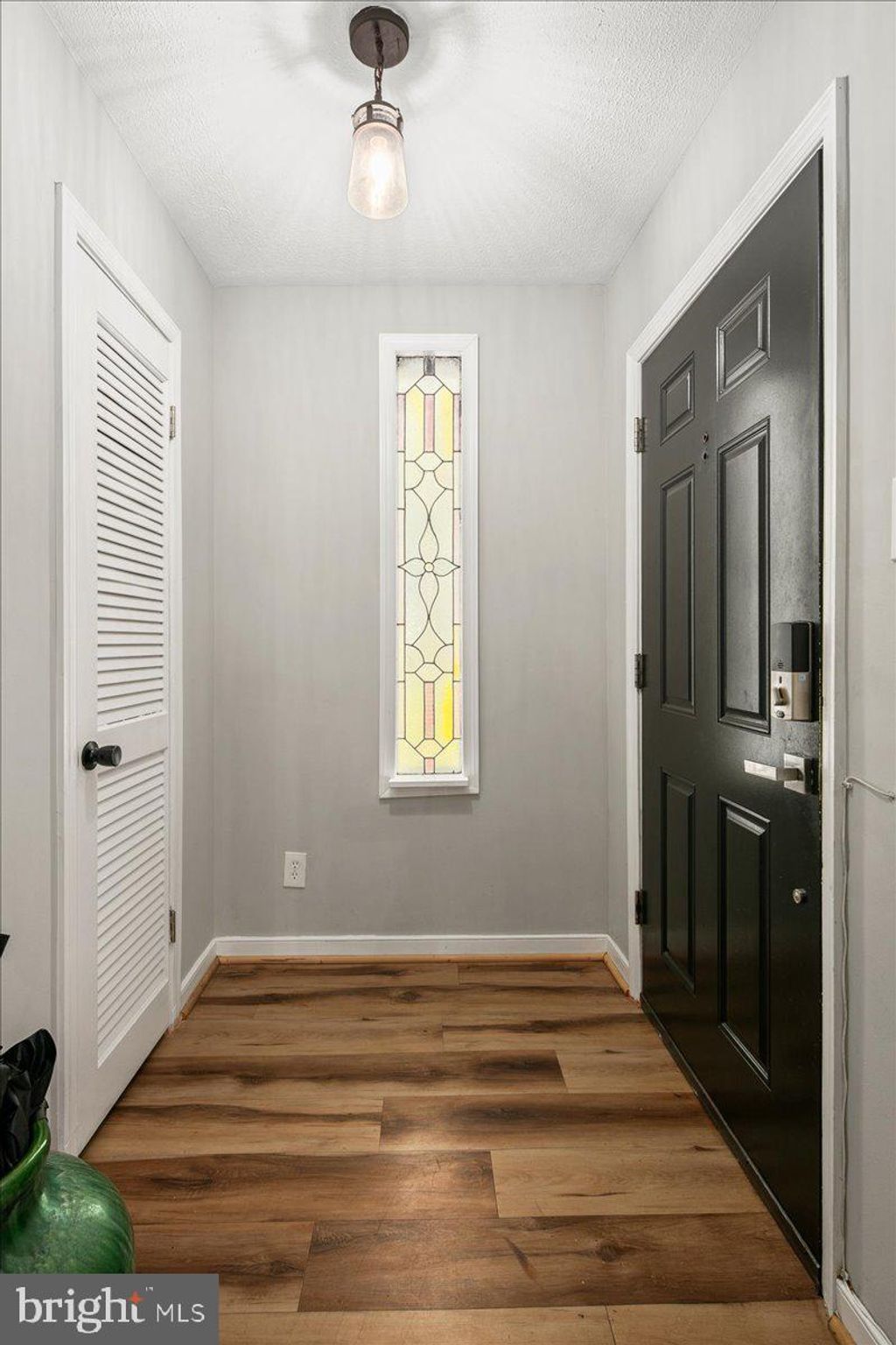 Photo of 3700 Woodley Drive, ALEXANDRIA, VA 22309 (MLS # VAFX2303390)