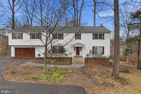 6804 JEREMIAH COURT FAIRFAX STATION VA 22039