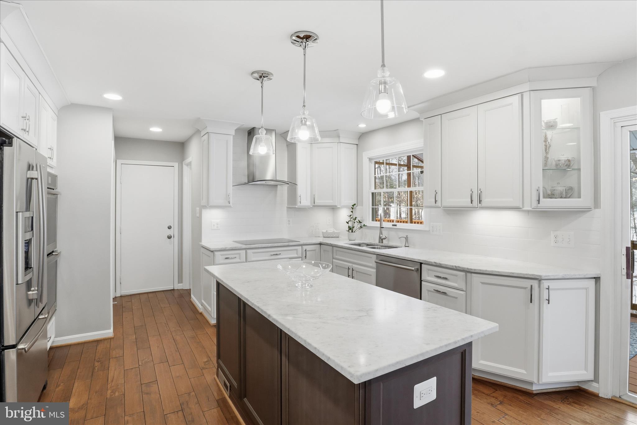 DONOVANS NINE - Residential