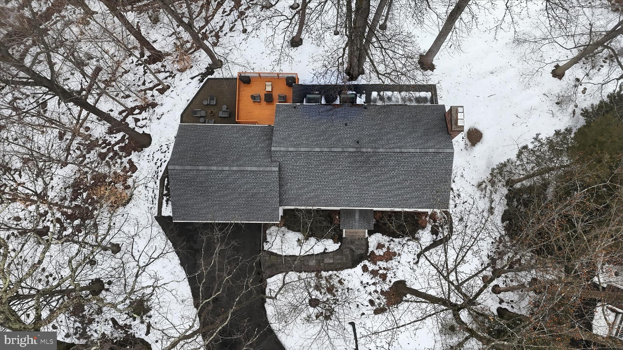 DONOVANS NINE - Residential