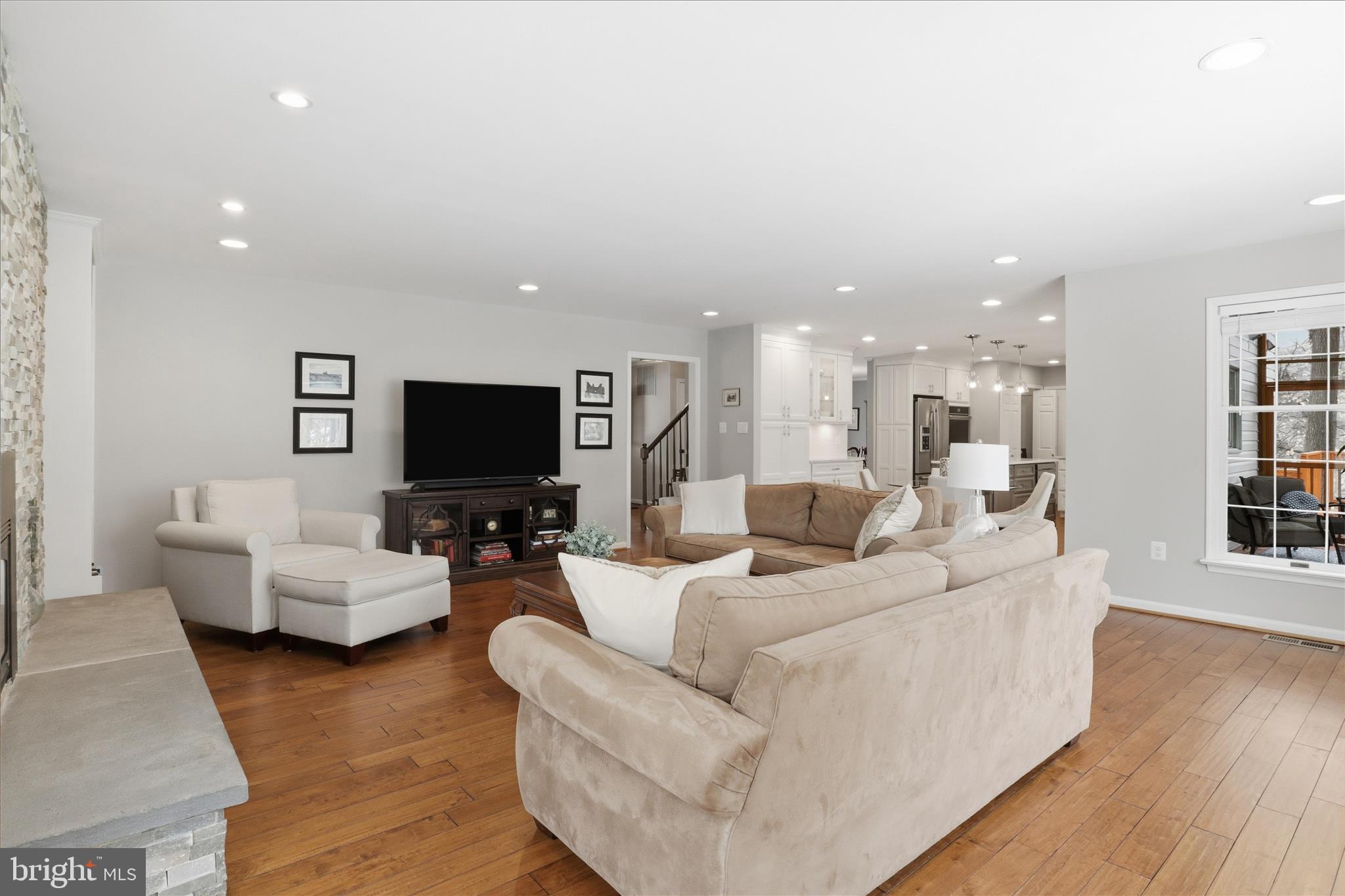 DONOVANS NINE - Residential