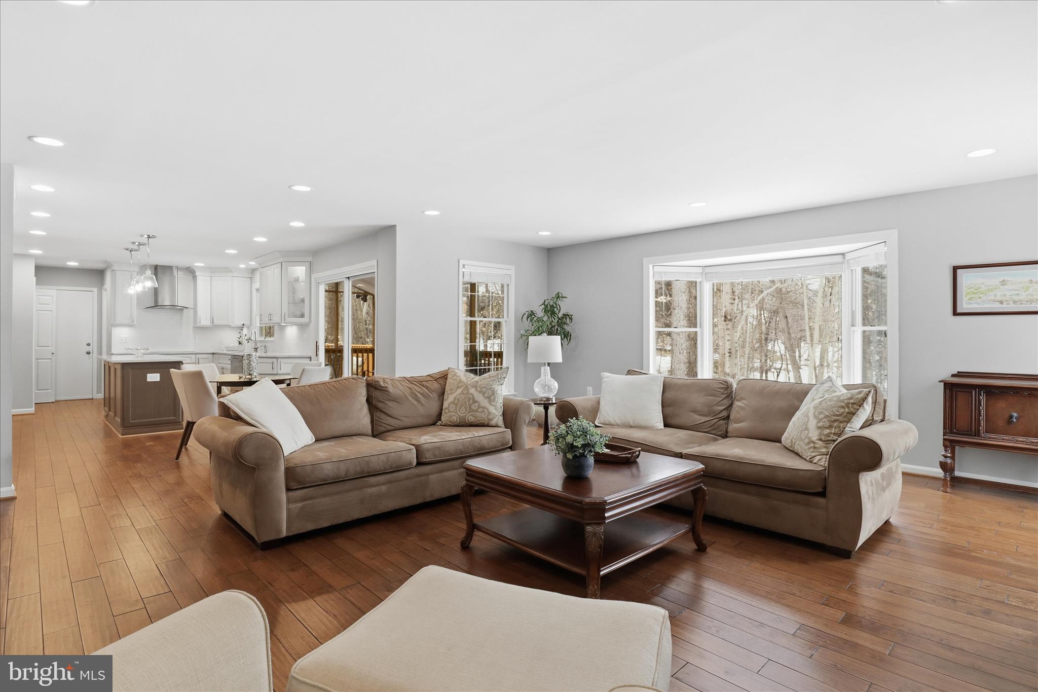 DONOVANS NINE - Residential