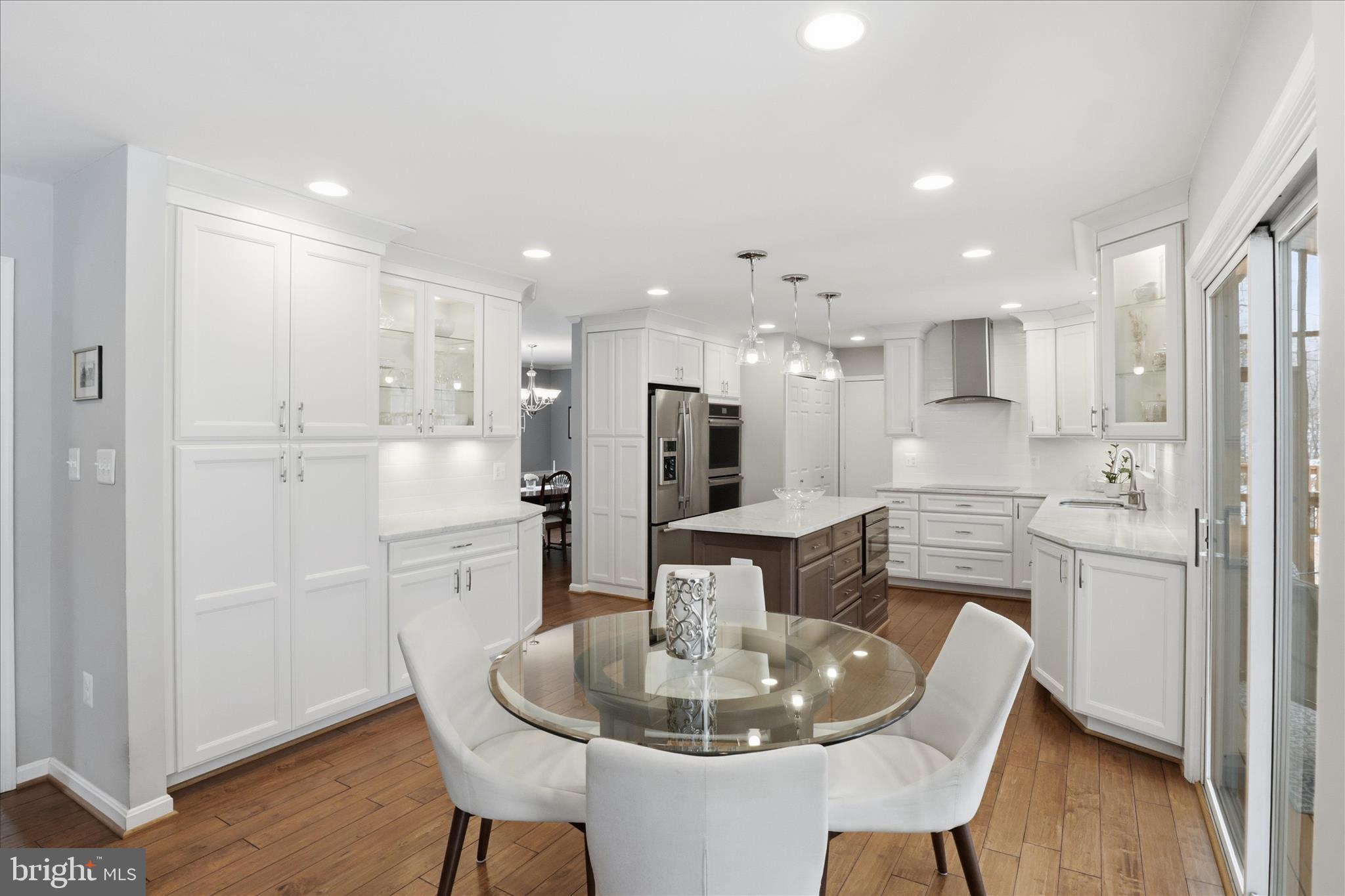 DONOVANS NINE - Residential