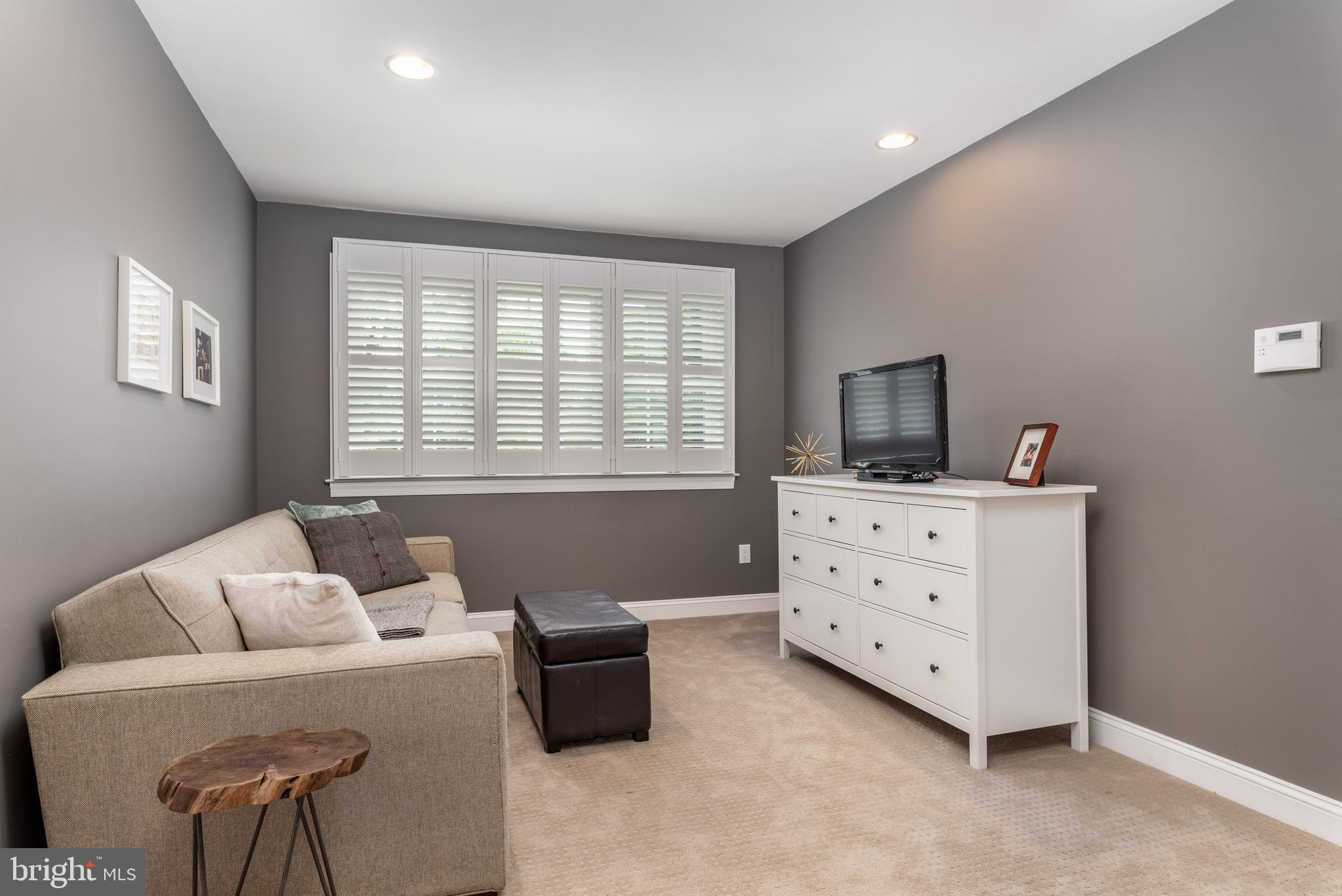 TREYBURN - Residential