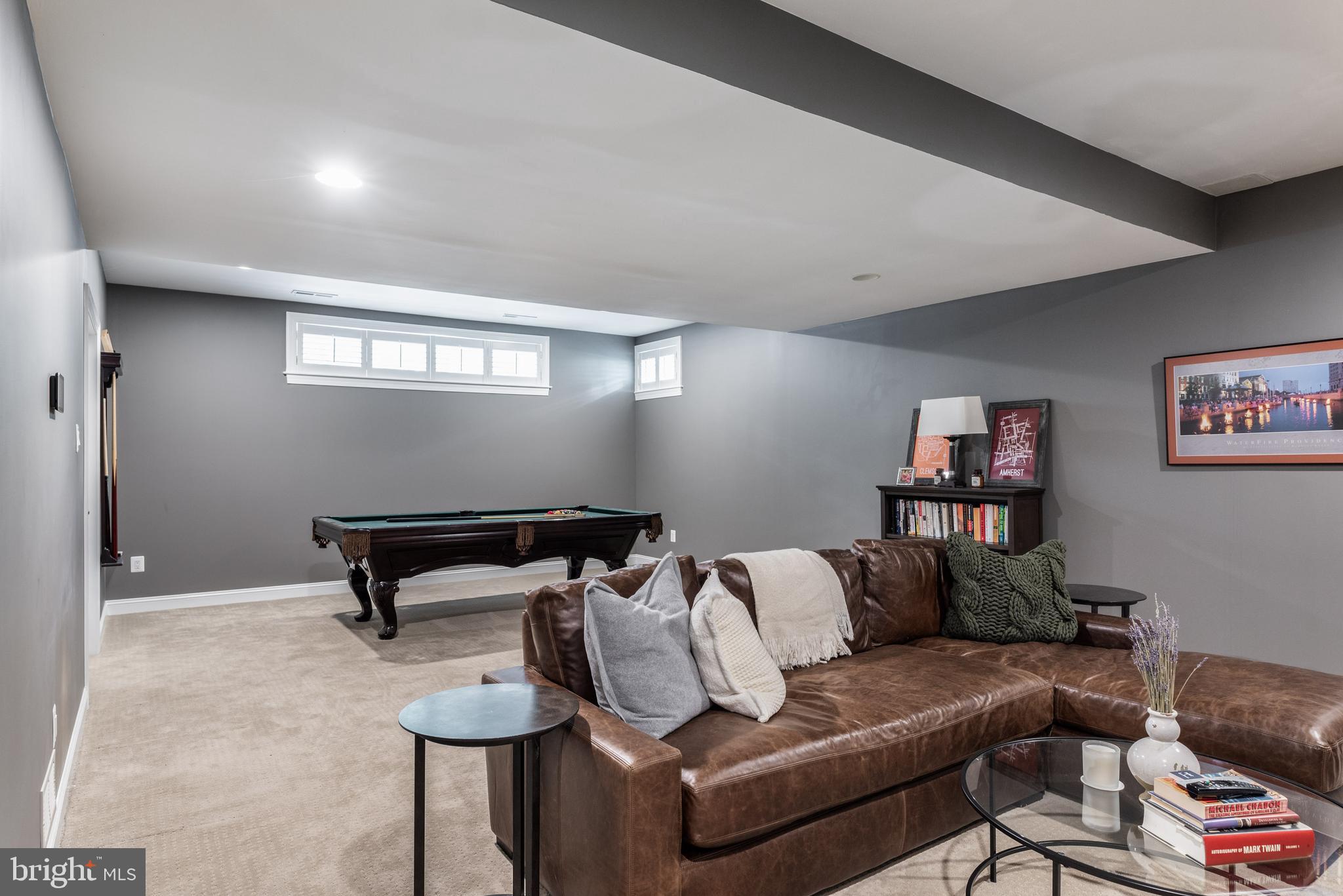 TREYBURN - Residential