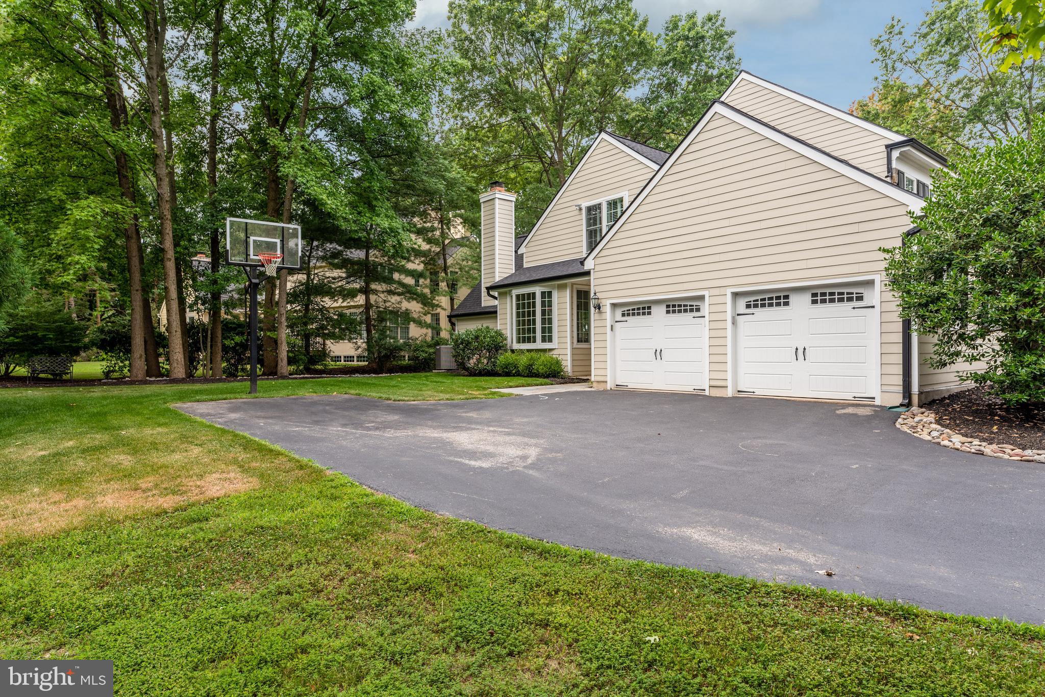 TREYBURN - Residential