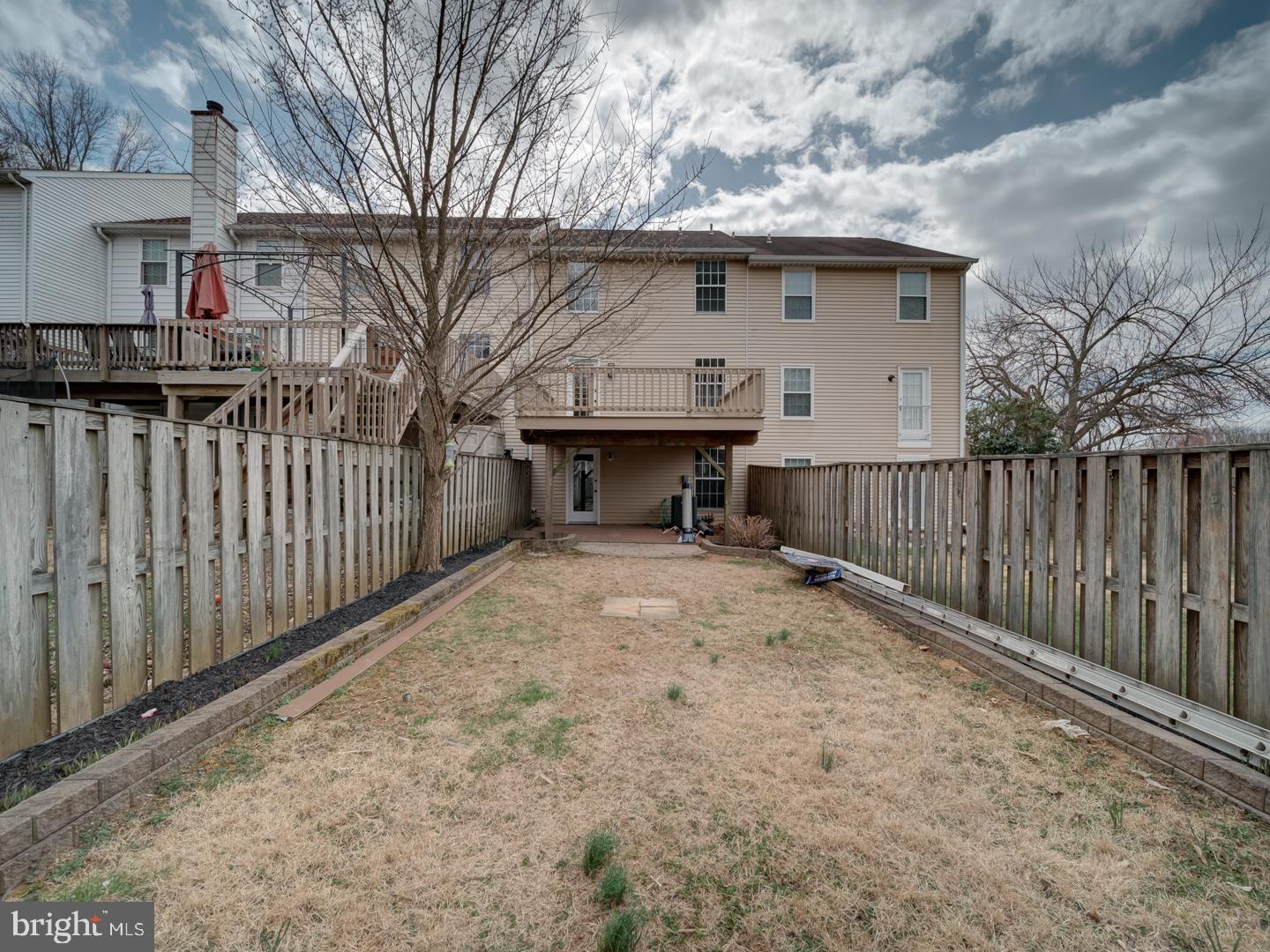 VILLAGE AT THOMAS RUN - Residential