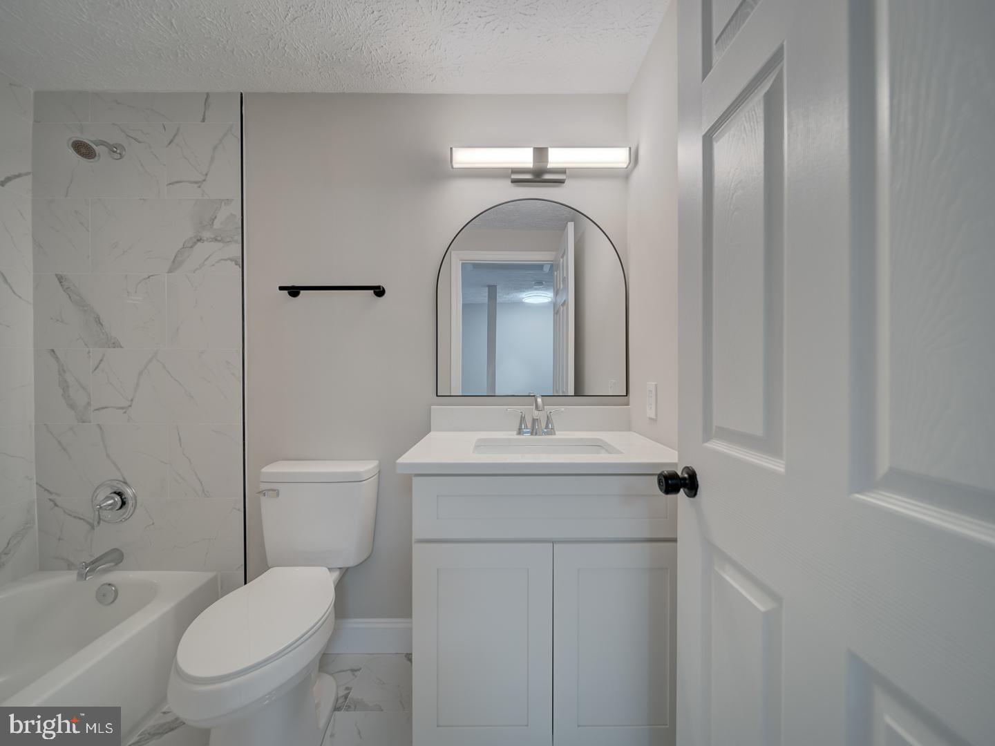 VILLAGE AT THOMAS RUN - Residential