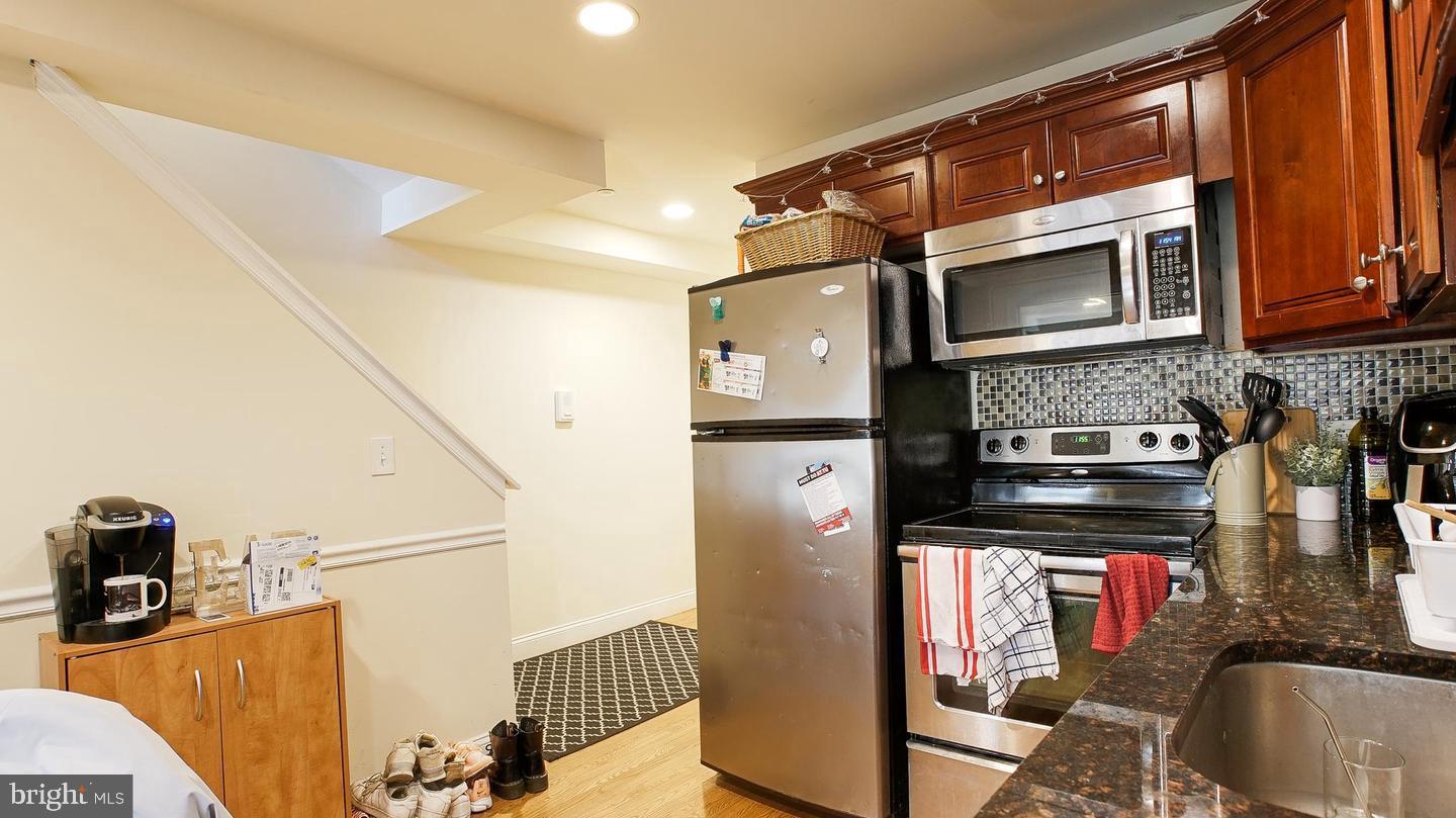 TEMPLE UNIVERSITY - Residential Income