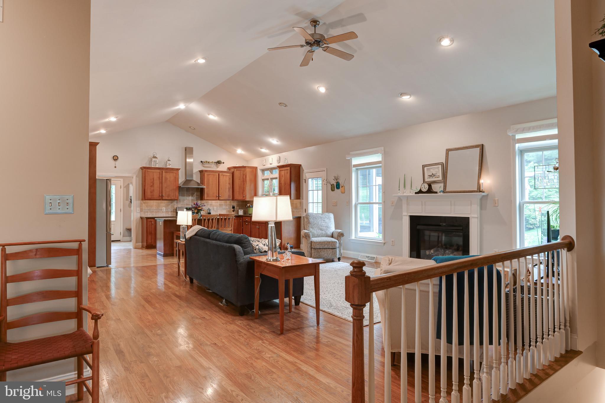 BRICKERVILLE - Residential