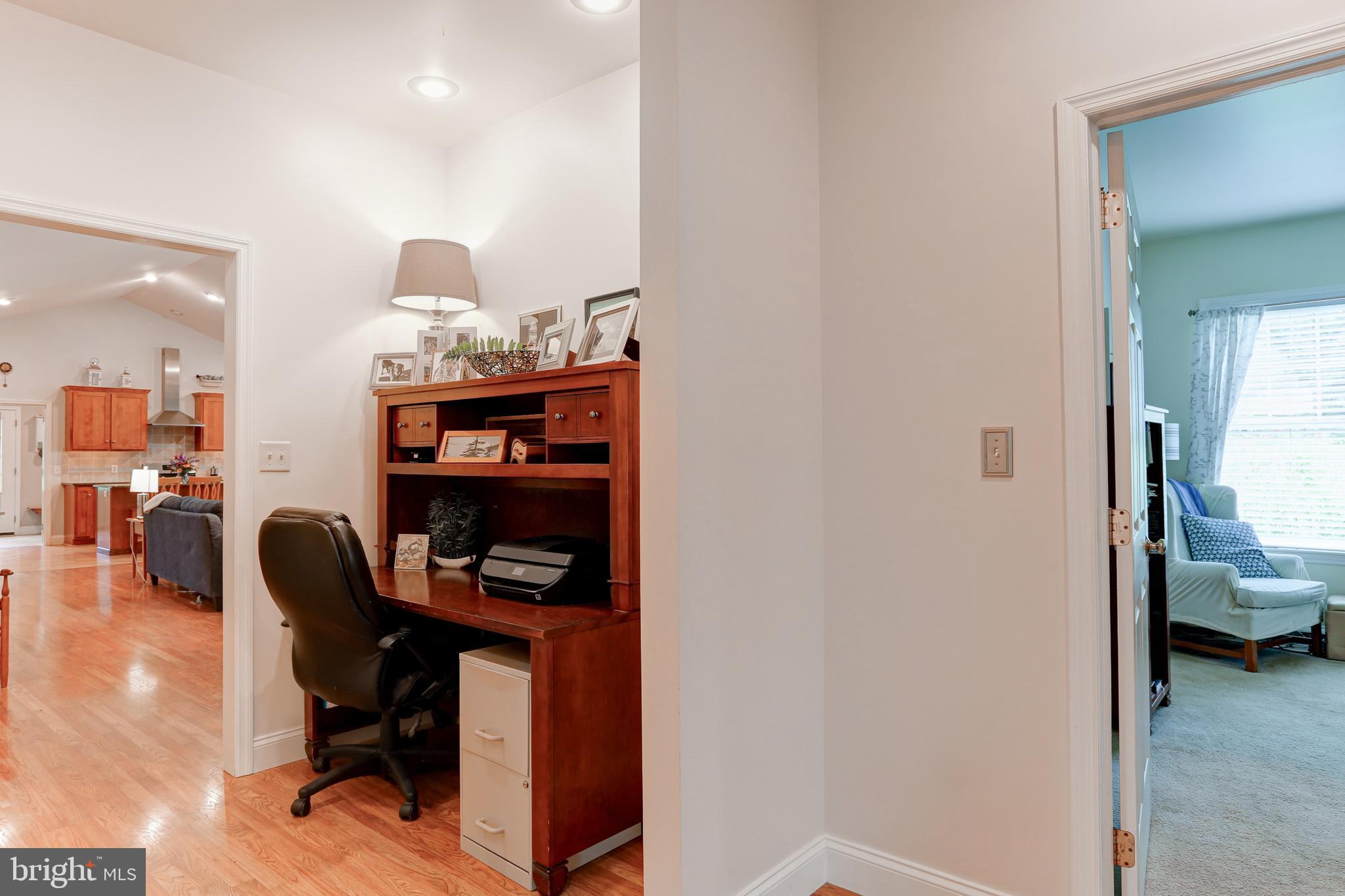 BRICKERVILLE - Residential