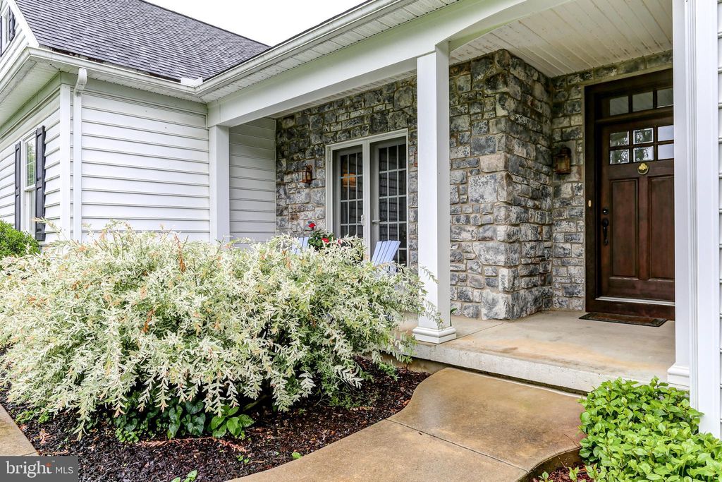 Photo of 10 Elser Hill Road, LITITZ, PA 17543 (MLS # PALA2071704)