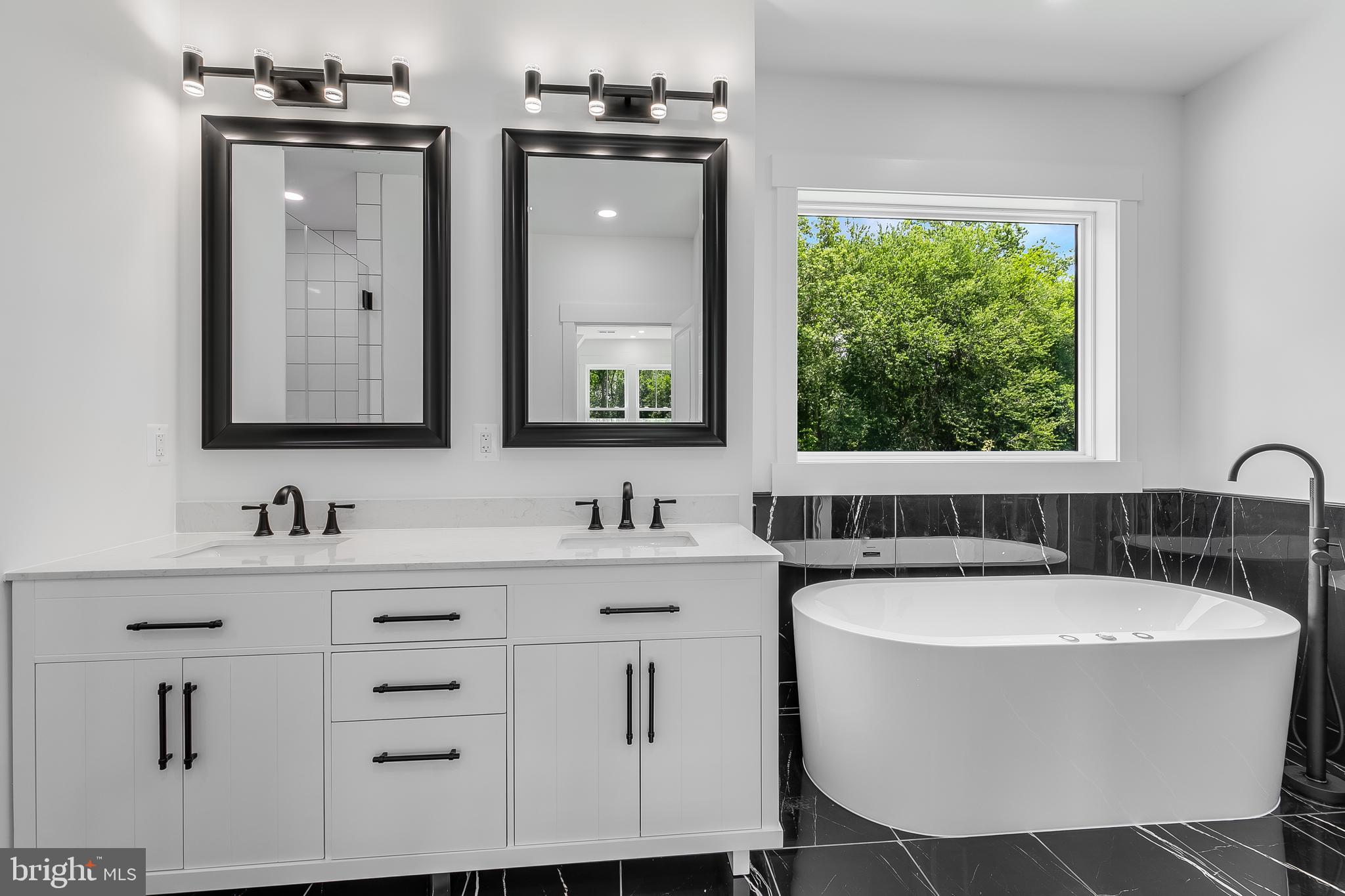 GUM SPRINGS - Residential