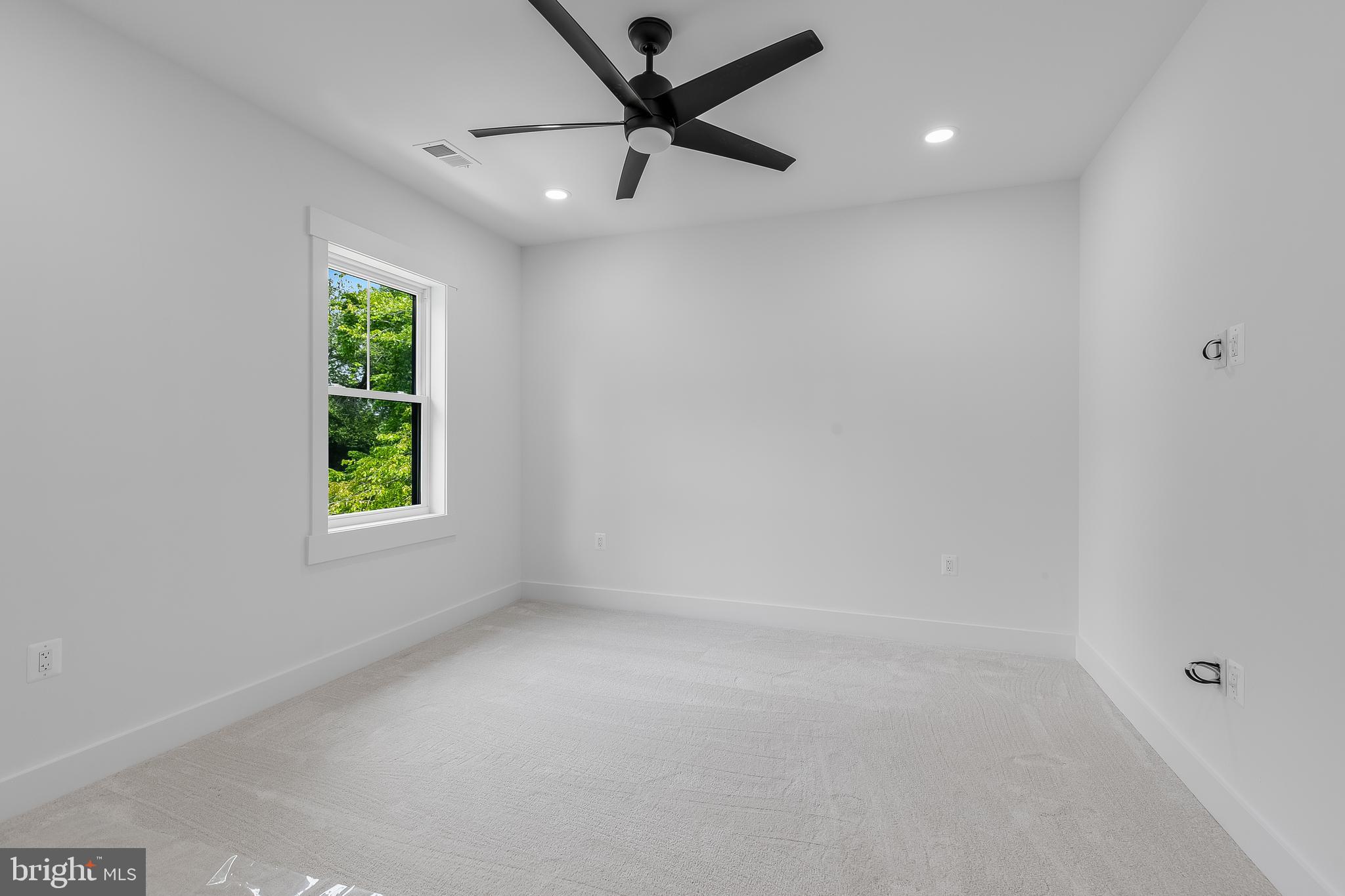 GUM SPRINGS - Residential