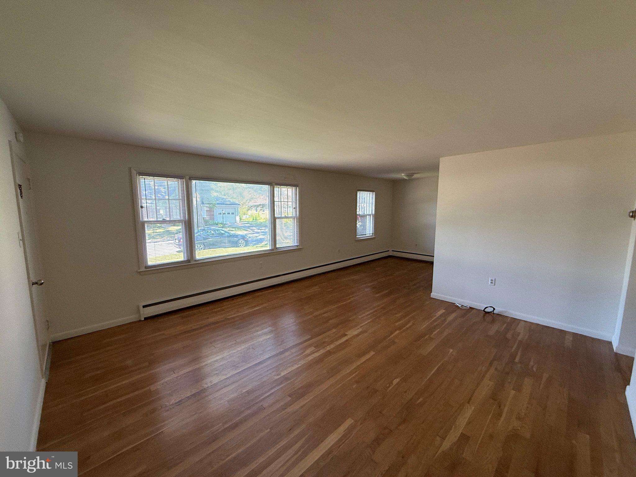 19 ROUND HILL ROAD B