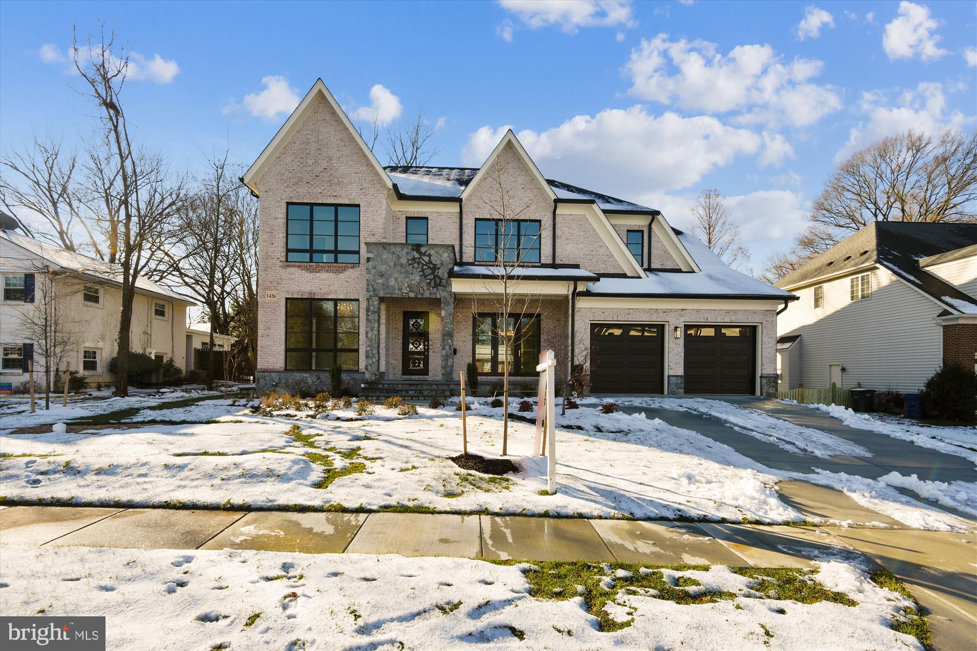 BROYHILLS MCLEAN ESTATES - Residential