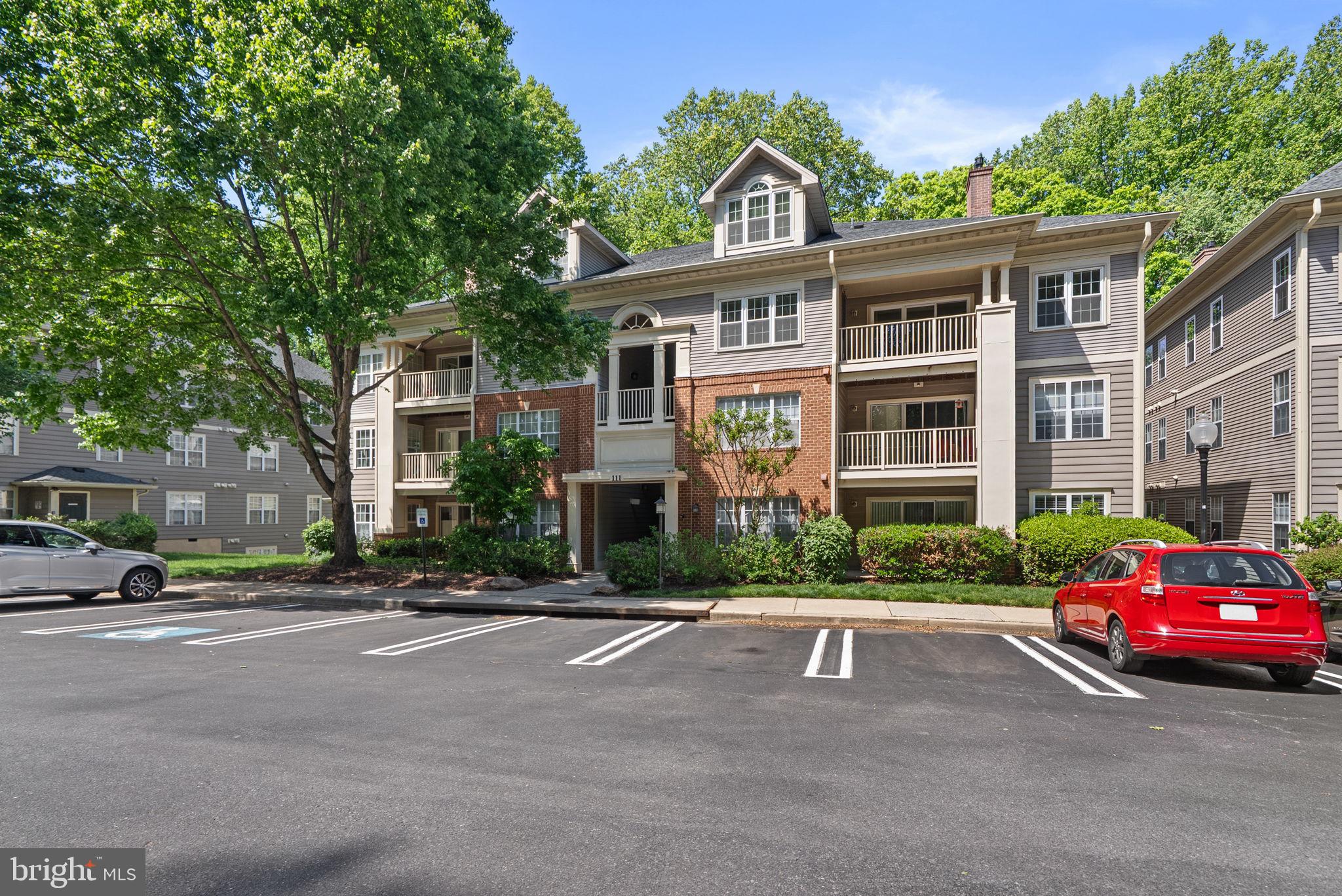 111 TIMBERBROOK LANE 304