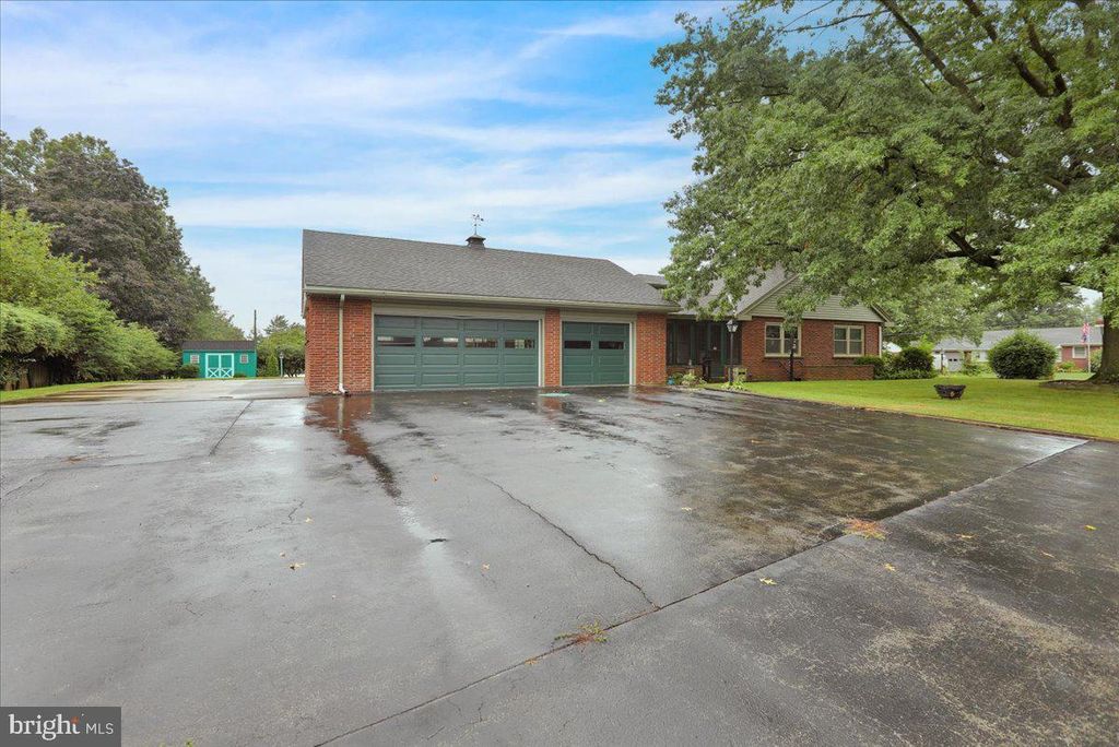 Photo of 114 Brubaker Road, Lititz, PA 17543 (MLS # PALA2055040)