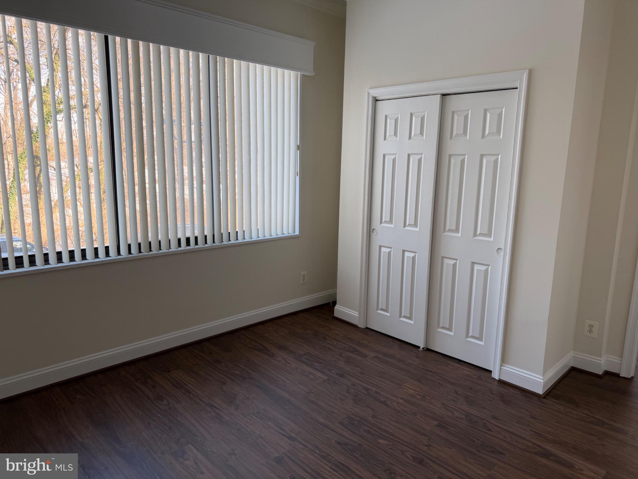 PROMENADE TOWERS - Residential