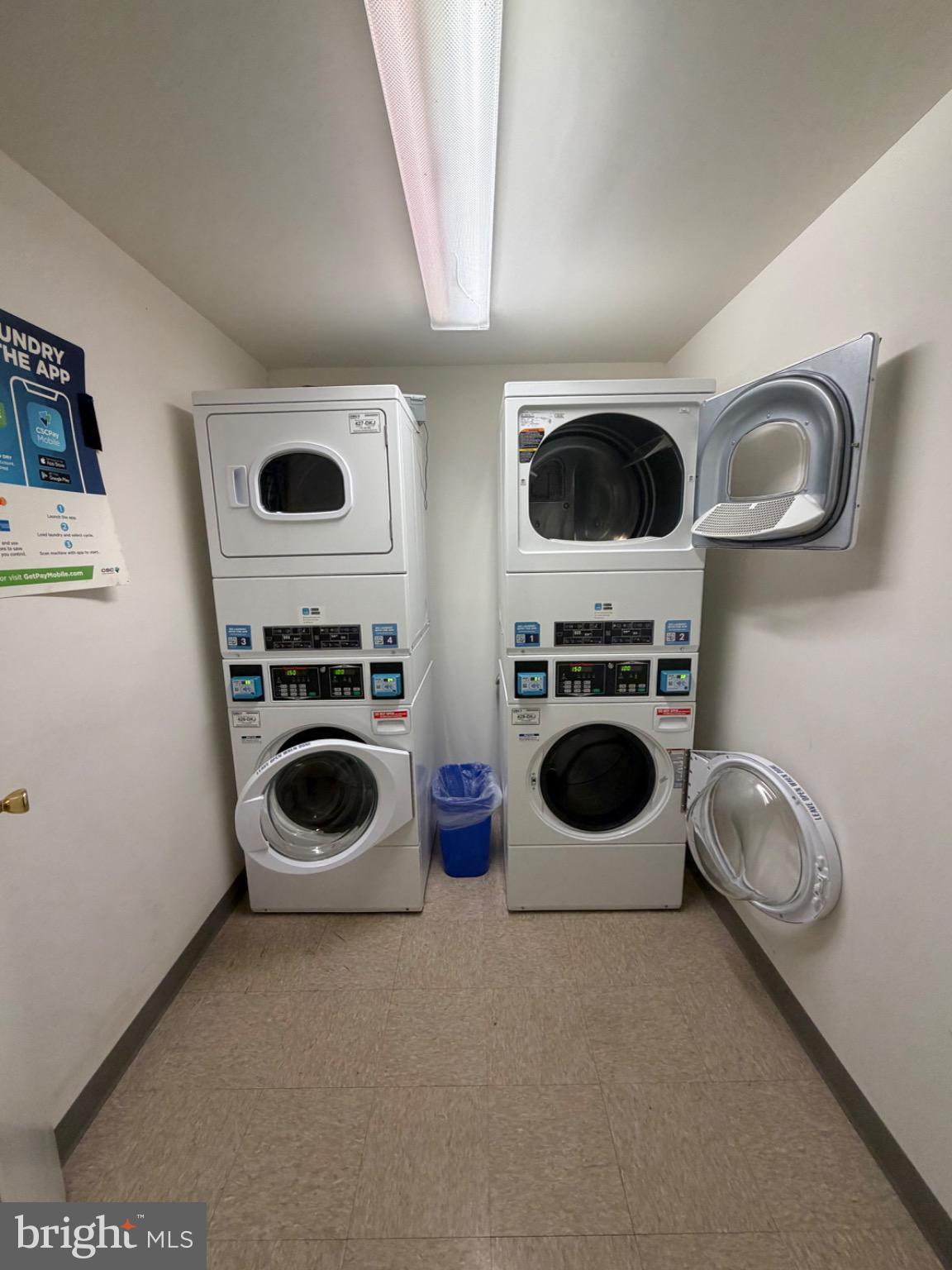 PROMENADE TOWERS - Residential