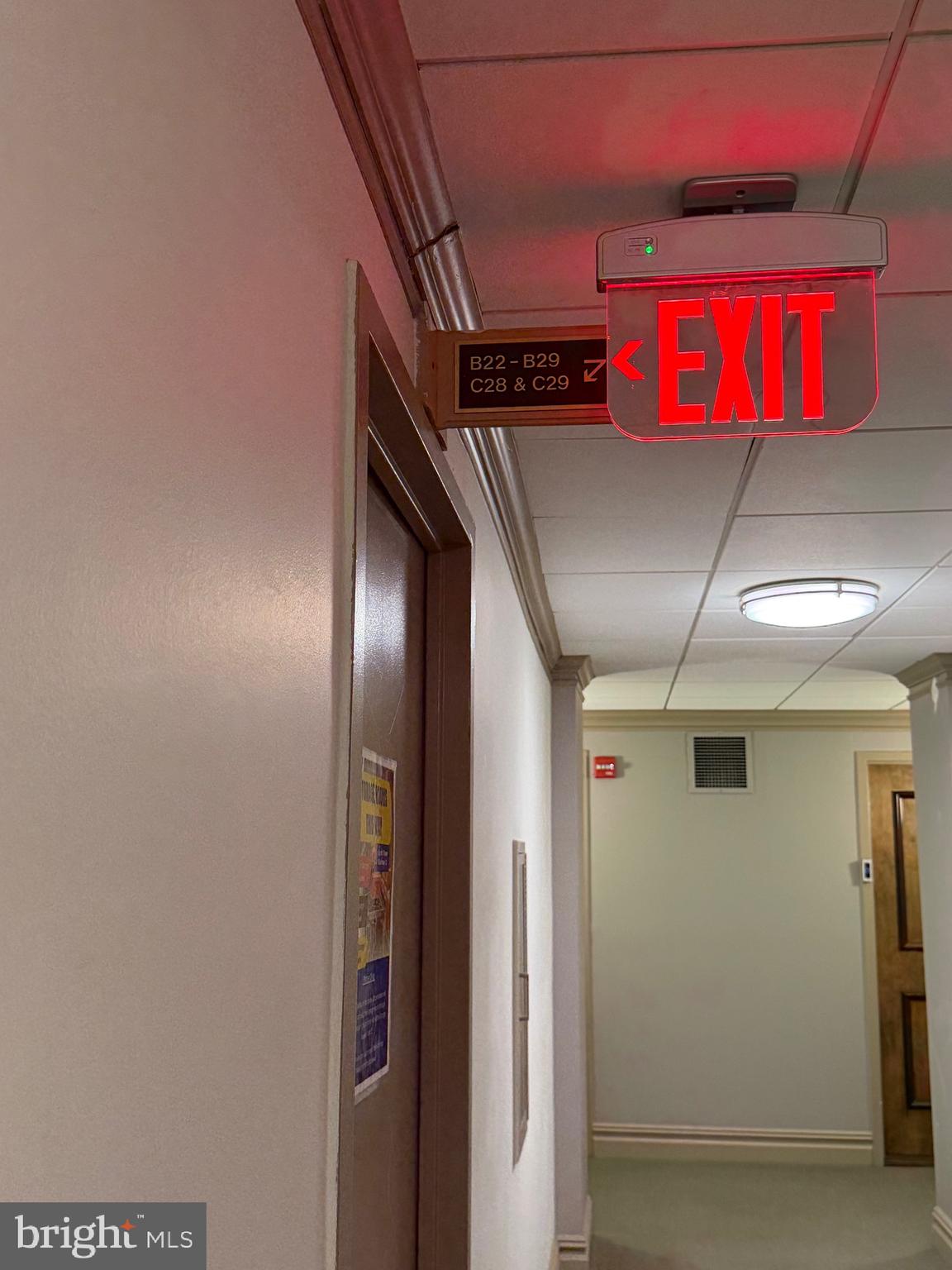 PROMENADE TOWERS - Residential