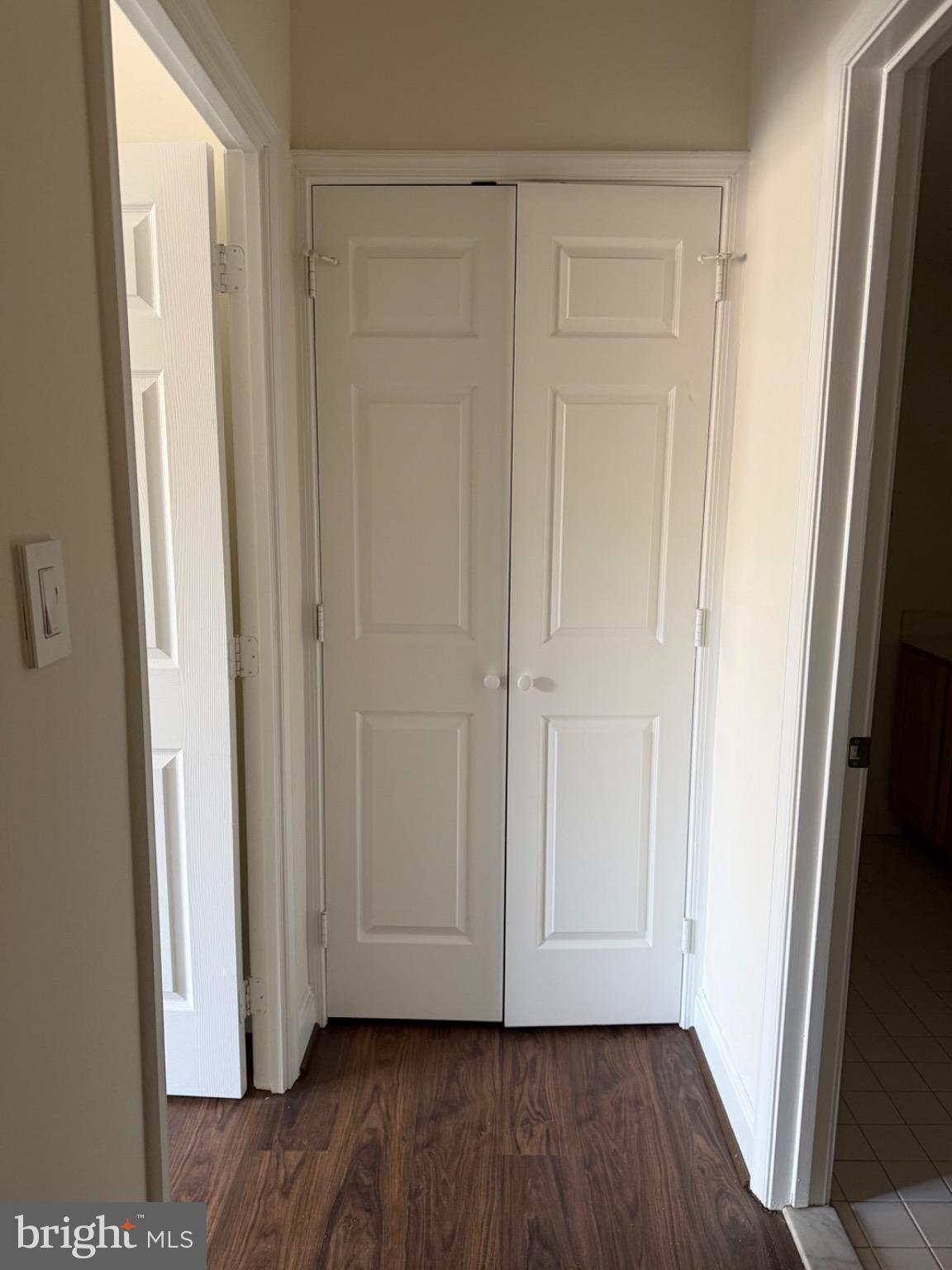 PROMENADE TOWERS - Residential